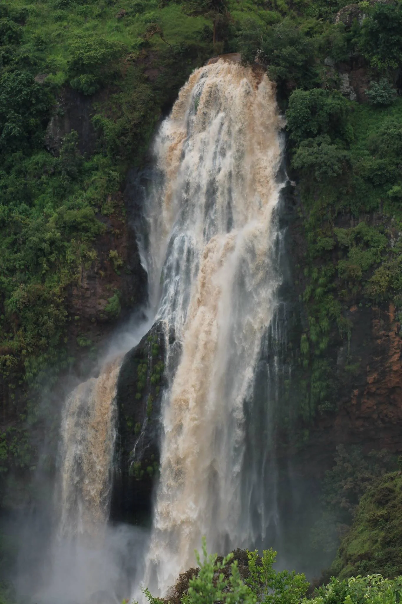 Tawut waterfall along the Atar river and on the lower belts of Kapchorwa Town, Mount Elgon.