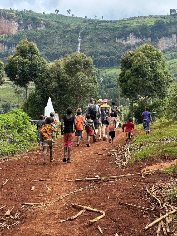 group-of-hikers-along-kapchorwa-benet-trail-near-sipi-falls.jpg