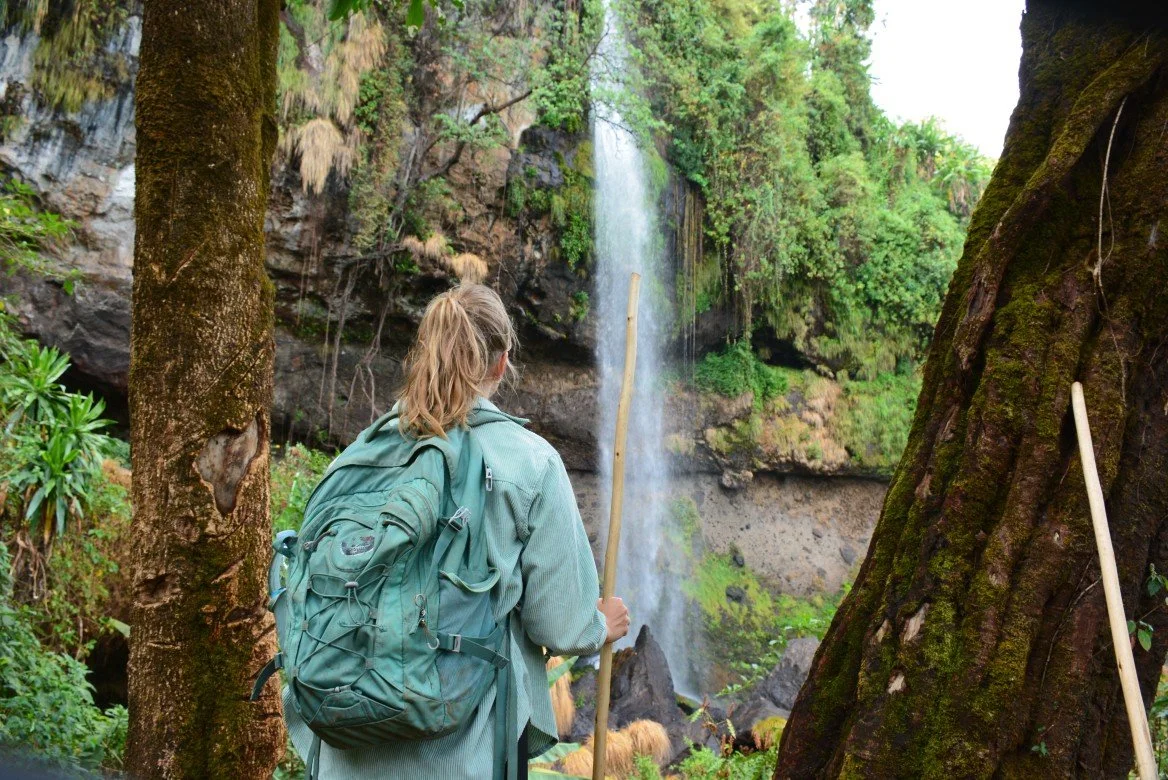 Runner from the Netherlands admiring one of the SIpi waterfalls