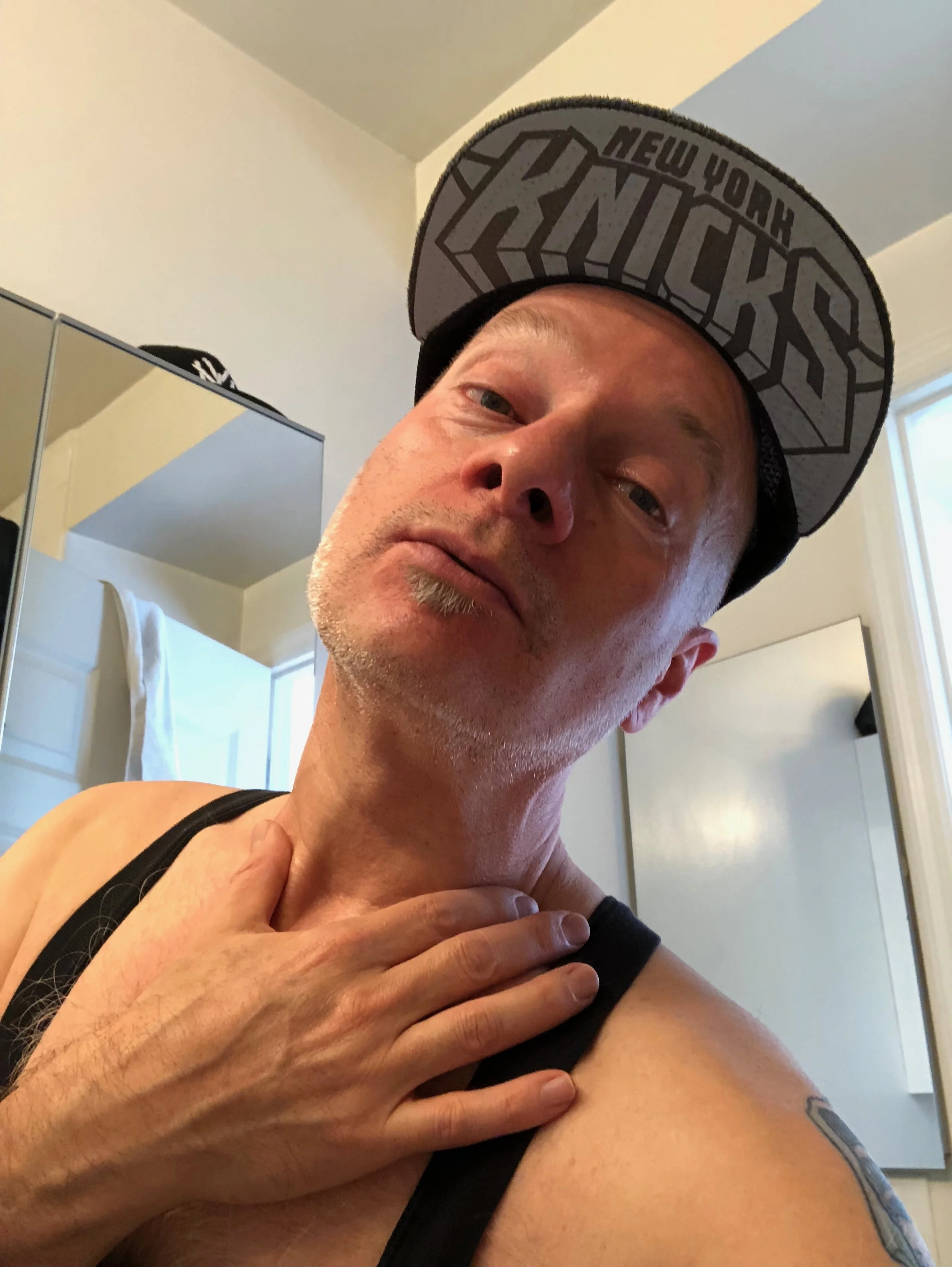 SKINCARE HACKS : Don't Forget Your Neck! 🤭 (and other musings!)