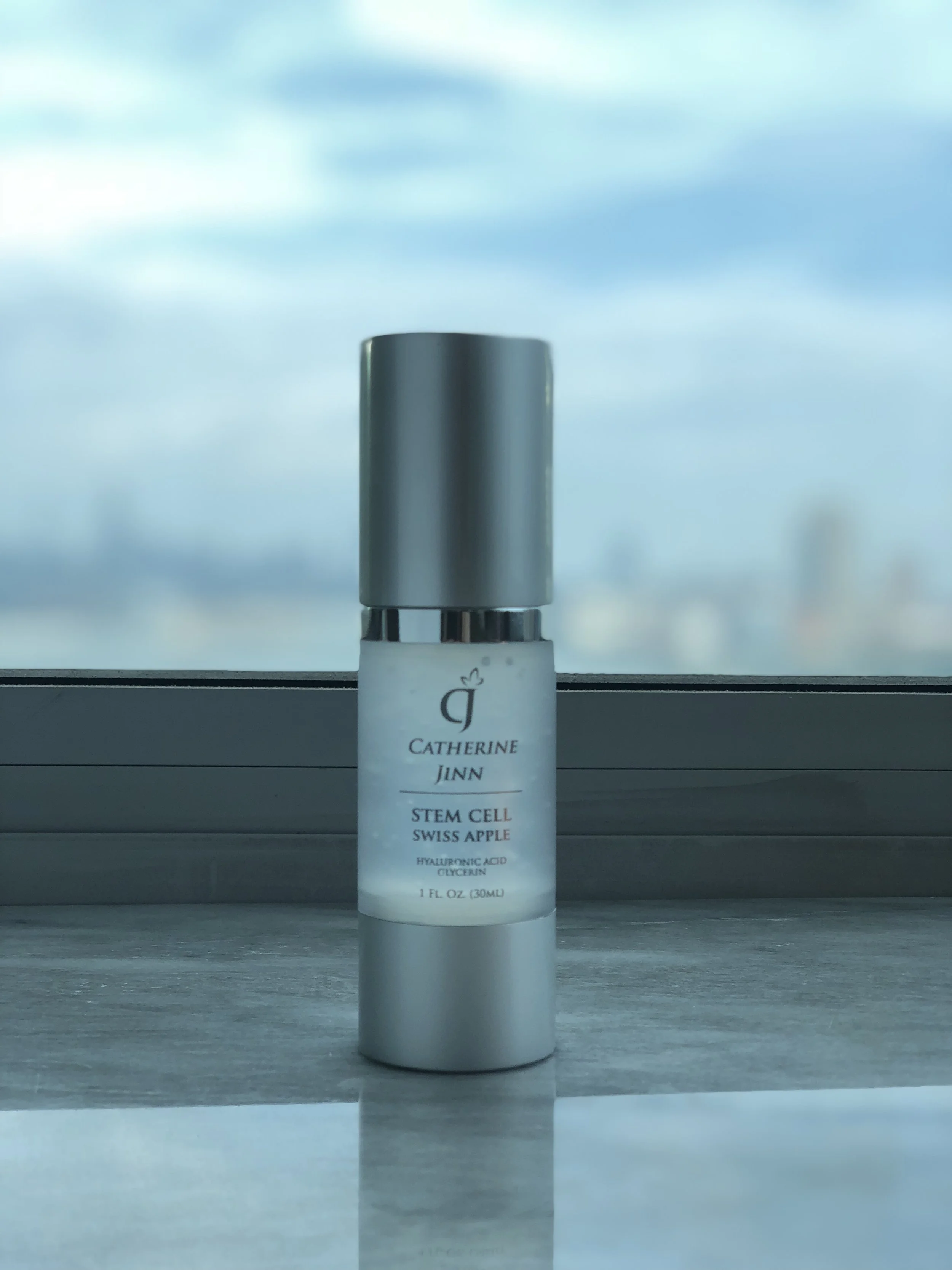 PRODUCTS I 🖤 AND BELIEVE IN : Catherine Jinn Stem Cell Swiss Apple Serum 🍏