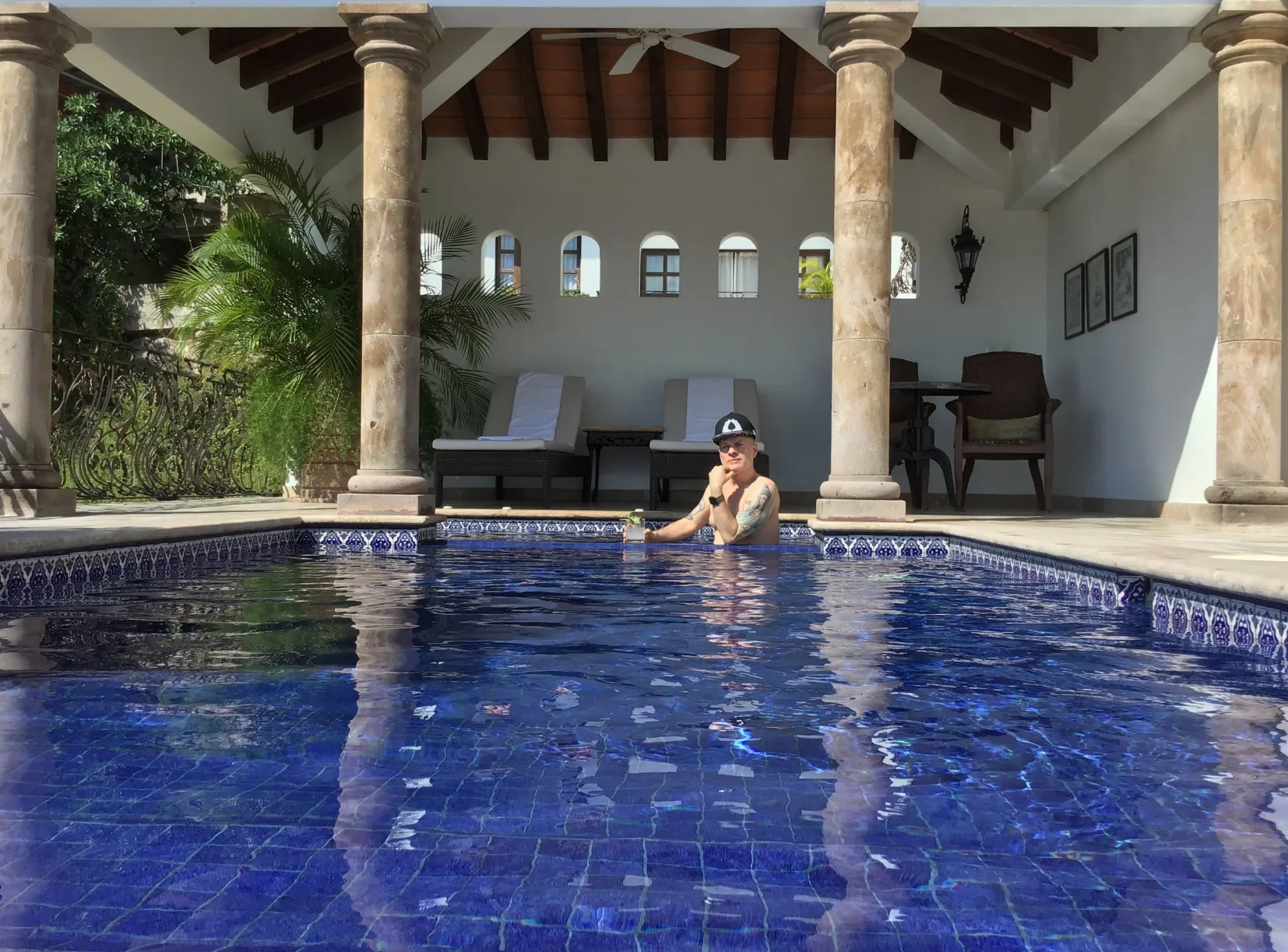Me chilling in the waters of Elizabeth Taylor’s swimming pool in Puerta Vallarta in September. 💦💦💦