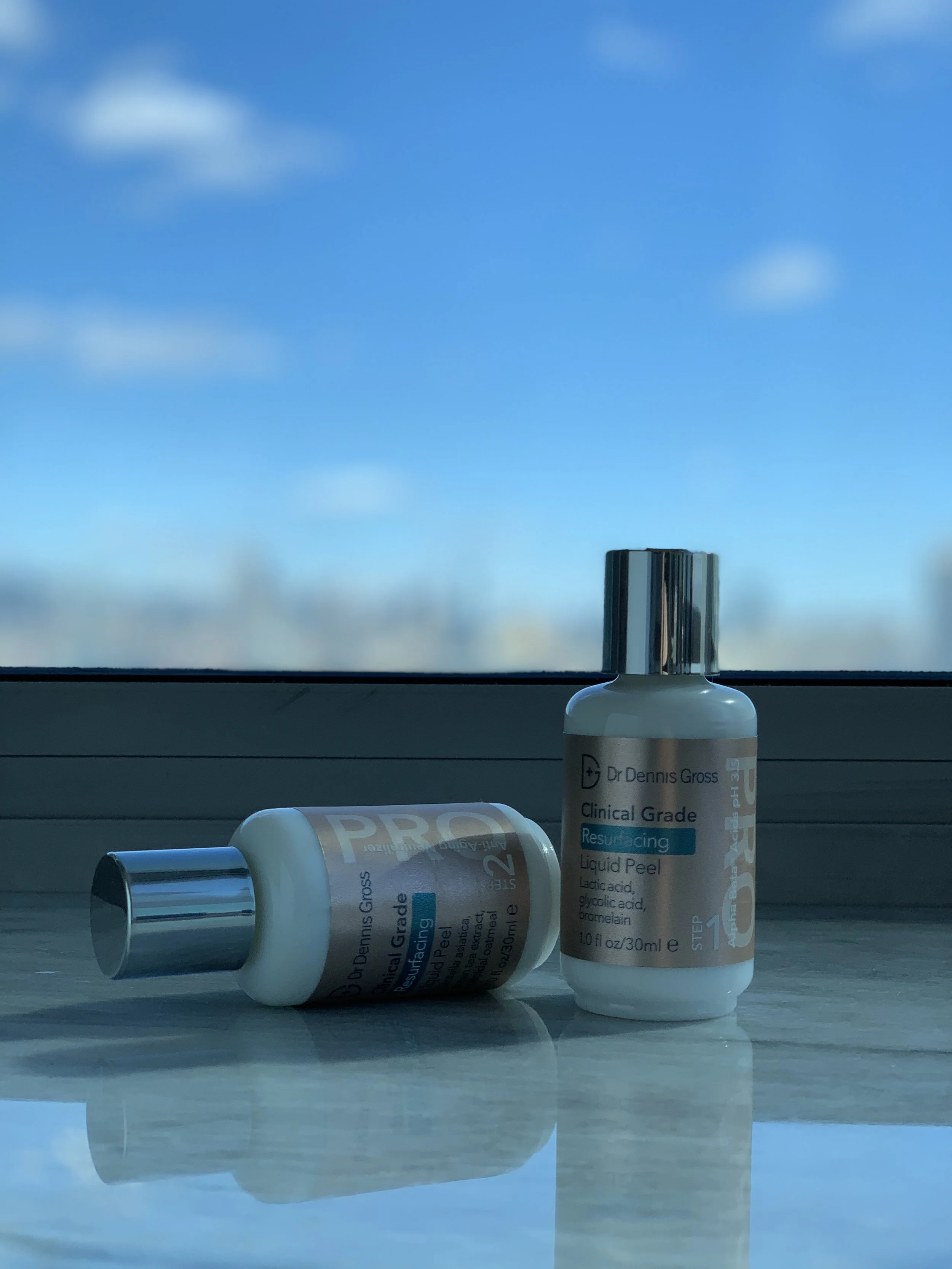 dr dennis gross skincare professional grade resurfacing liquid peel