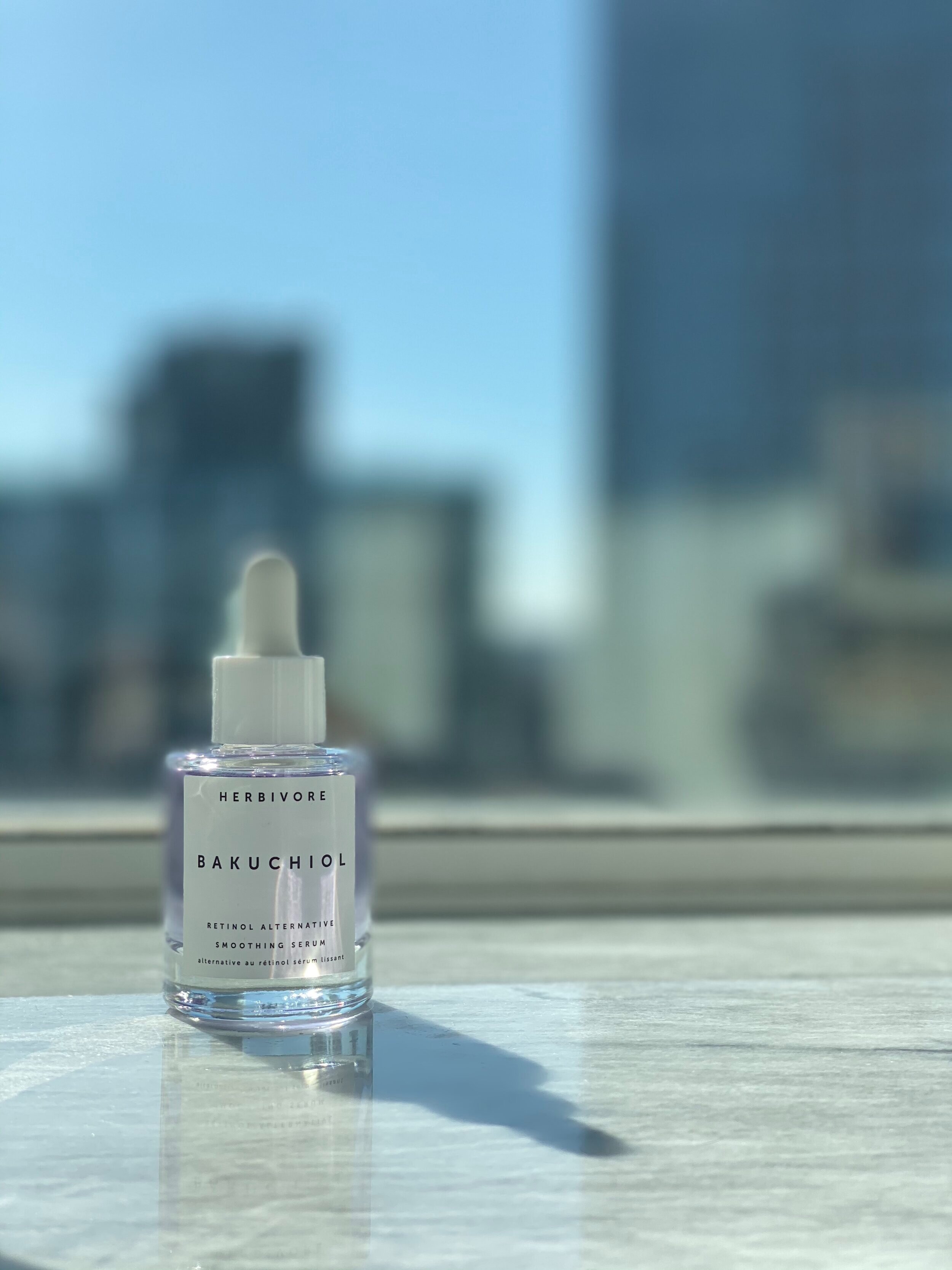 THE SKINCARMA PRODUCT OF THE YEAR : HERBIVORE BAKUCHIOL RETINOL ALTERNATIVE SERUM