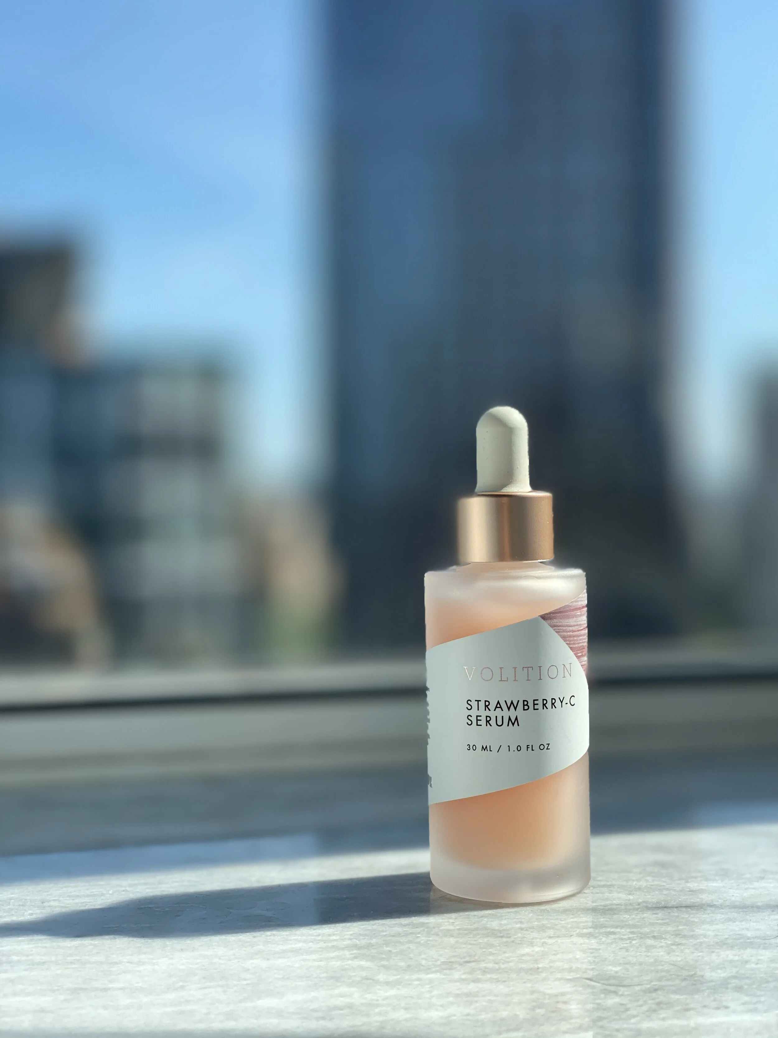 PRODUCT REVIEW: VOLITION BEAUTY STRAWBERRY-C BRIGHTENING SERUM – CLEAN, NATURAL BRIGHTENING SERUM FOR FACE