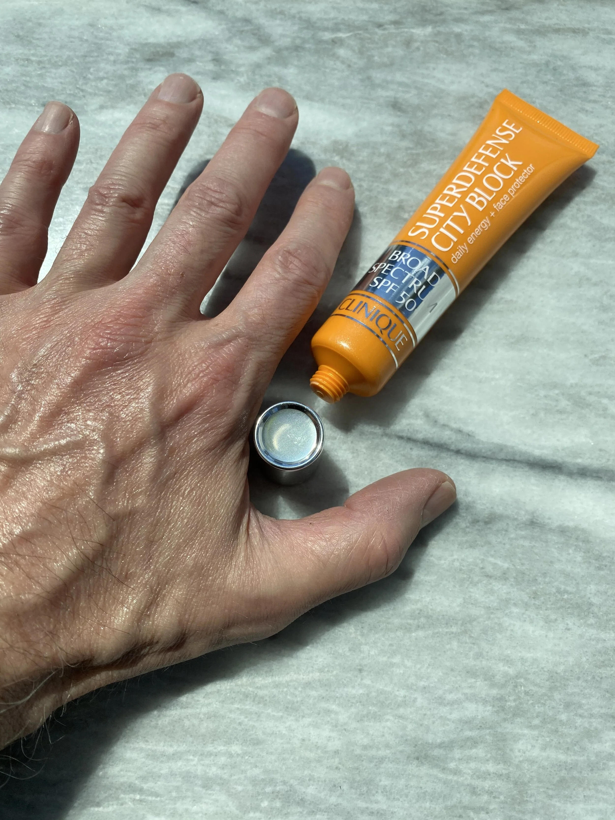 clinique superdefense city block