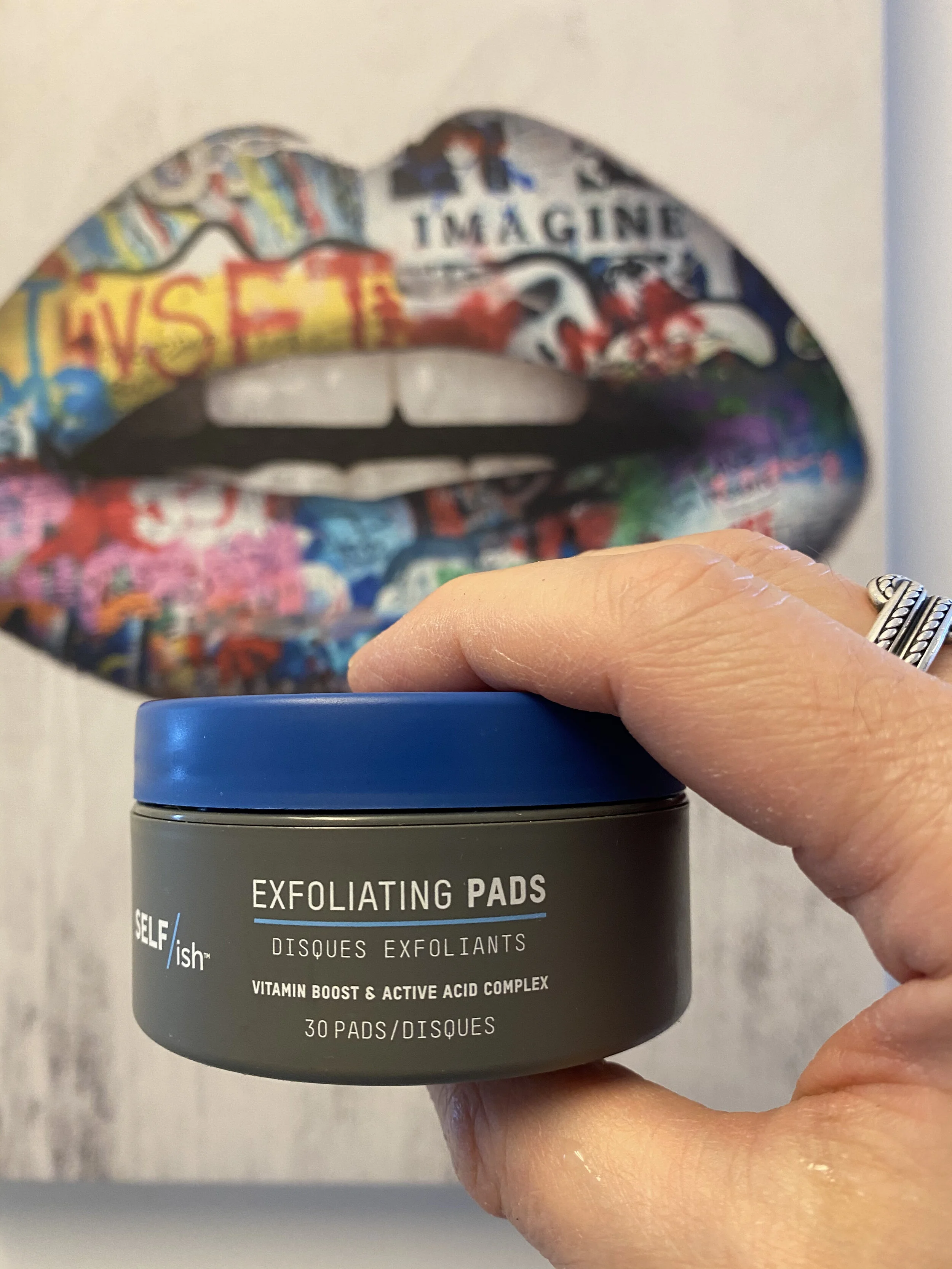 BEST MASKNE TREATMENTS - SELF/ish EXFOLIATING PADS, BEST EXFOLIATING TREATMENT FOR MASKNE 