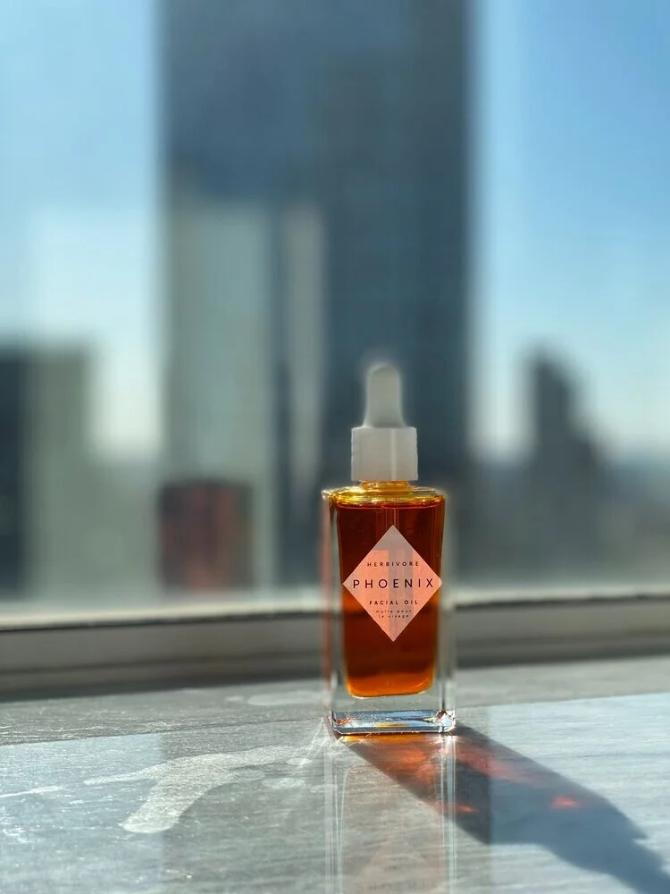 PRODUCT REVIEW: HERBIVORE PHOENIX ROSEHIP ANTI-AGING FACE OIL – BEST ANTI-AGING FACE OIL FOR DRY SKIN, BEST FACE OIL FOR WINTER