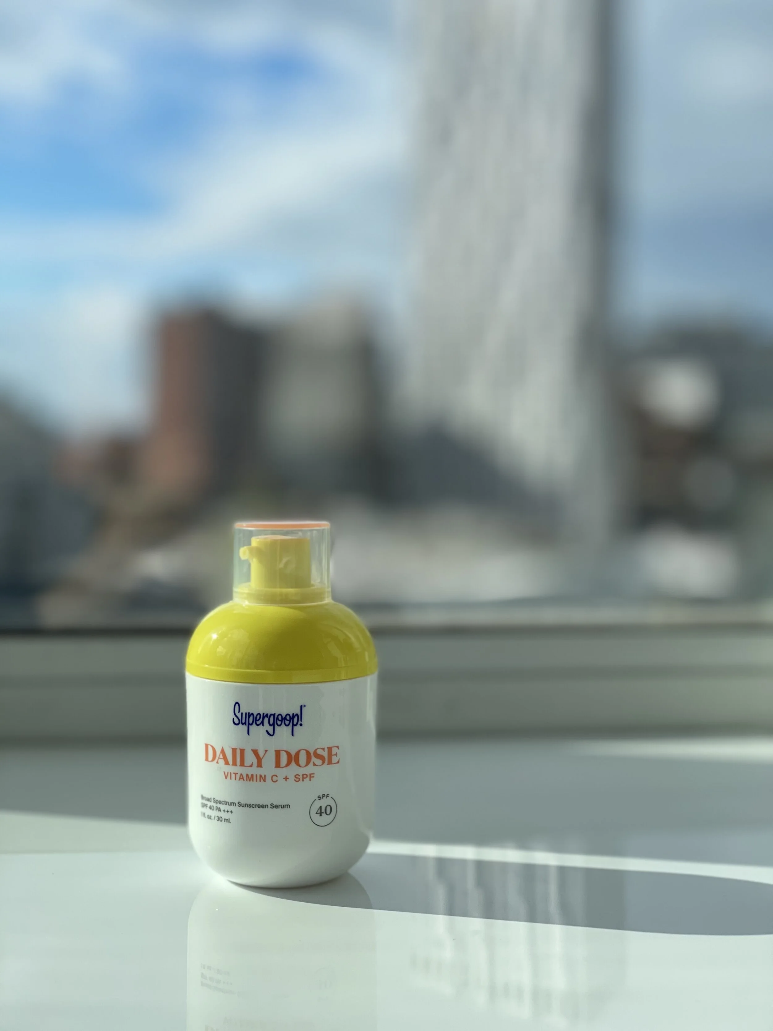 PRODUCT REVIEW: SUPERGOOP! ULTRA DAILY DOSE VITAMIN C + SPF 40 SUNSCREEN SERUM PA+++ - BEST BRIGHTENING SUNSCREEN, BEST SUNSCREEN FOR OILY SKIN