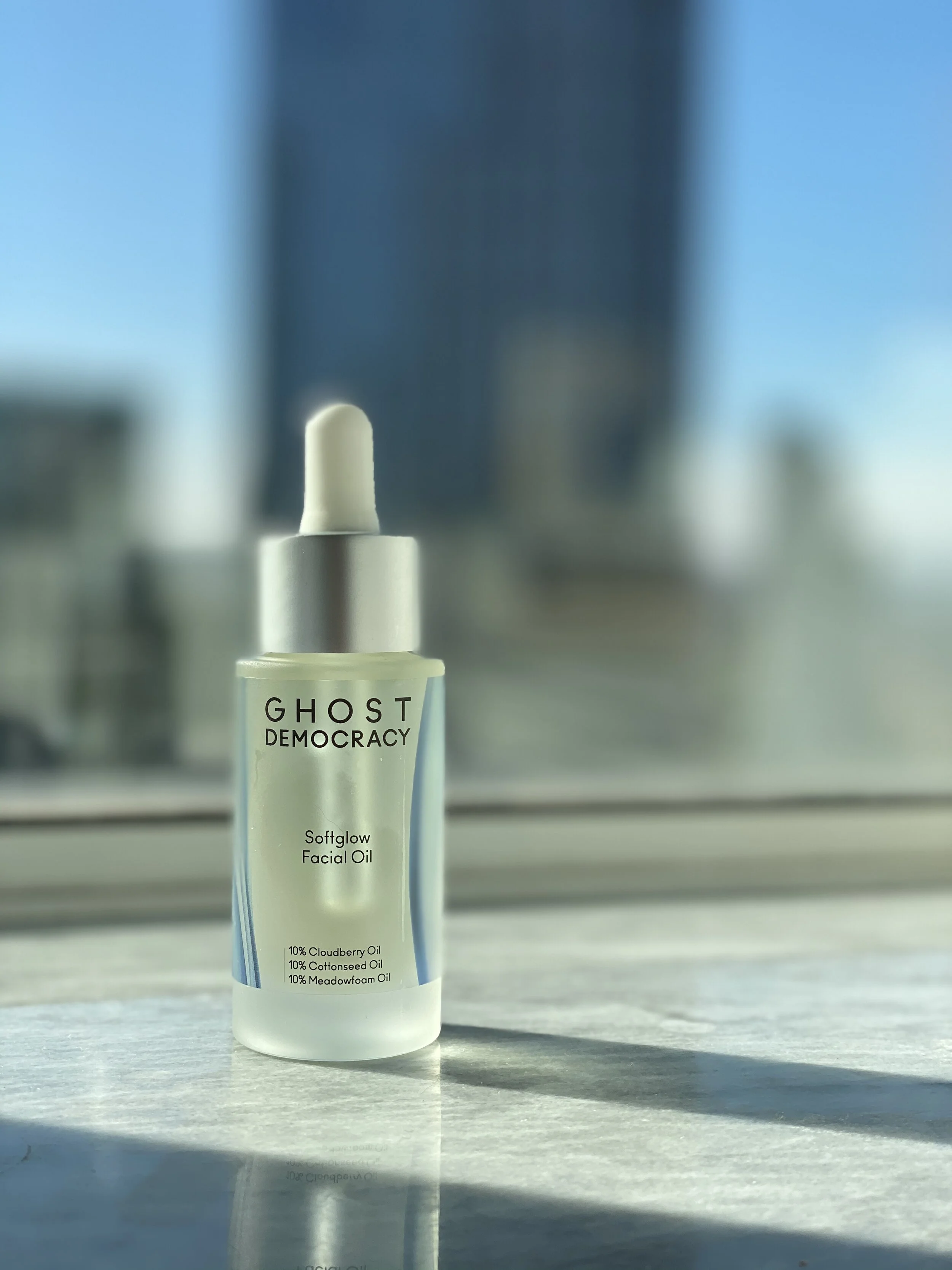 PRODUCT REVIEW: GHOST DEMOCRACY SOFTGLOW FACIAL OIL – BEST FACE OIL FOR DRY SKIN, BEST DRY OIL