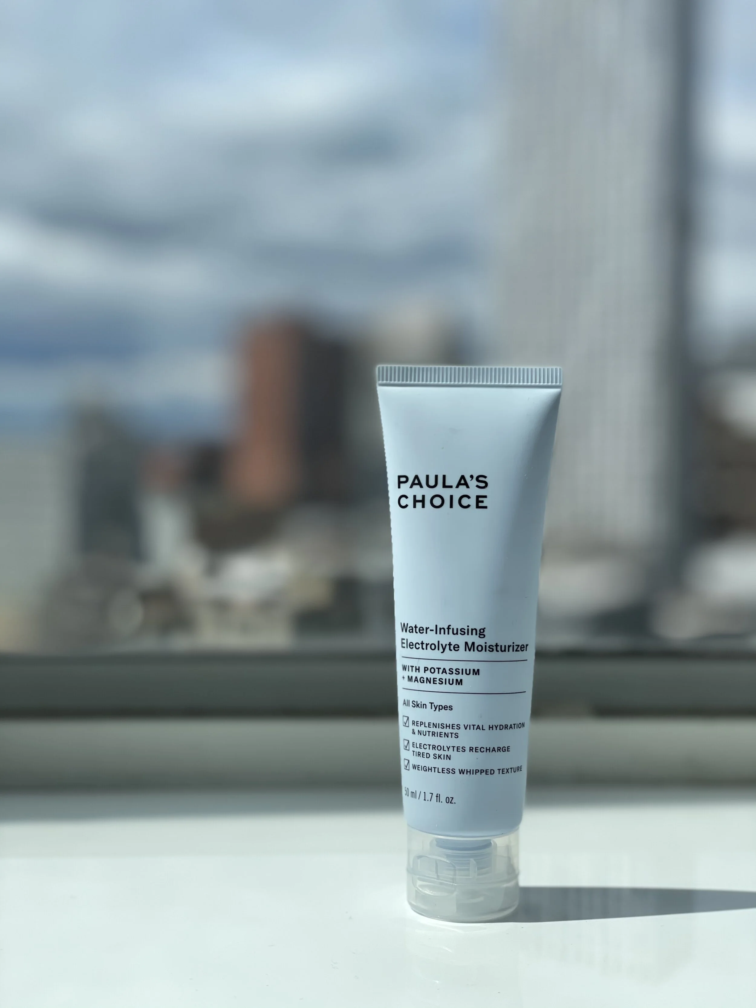 PRODUCT REVIEW: PAULA’S CHOICE WATER-INFUSING ELECTROLYTE MOISTURIZER - BEST FACE CREAM WITH ELECTROLYTES, BEST HYDRATING MOISTURIZER