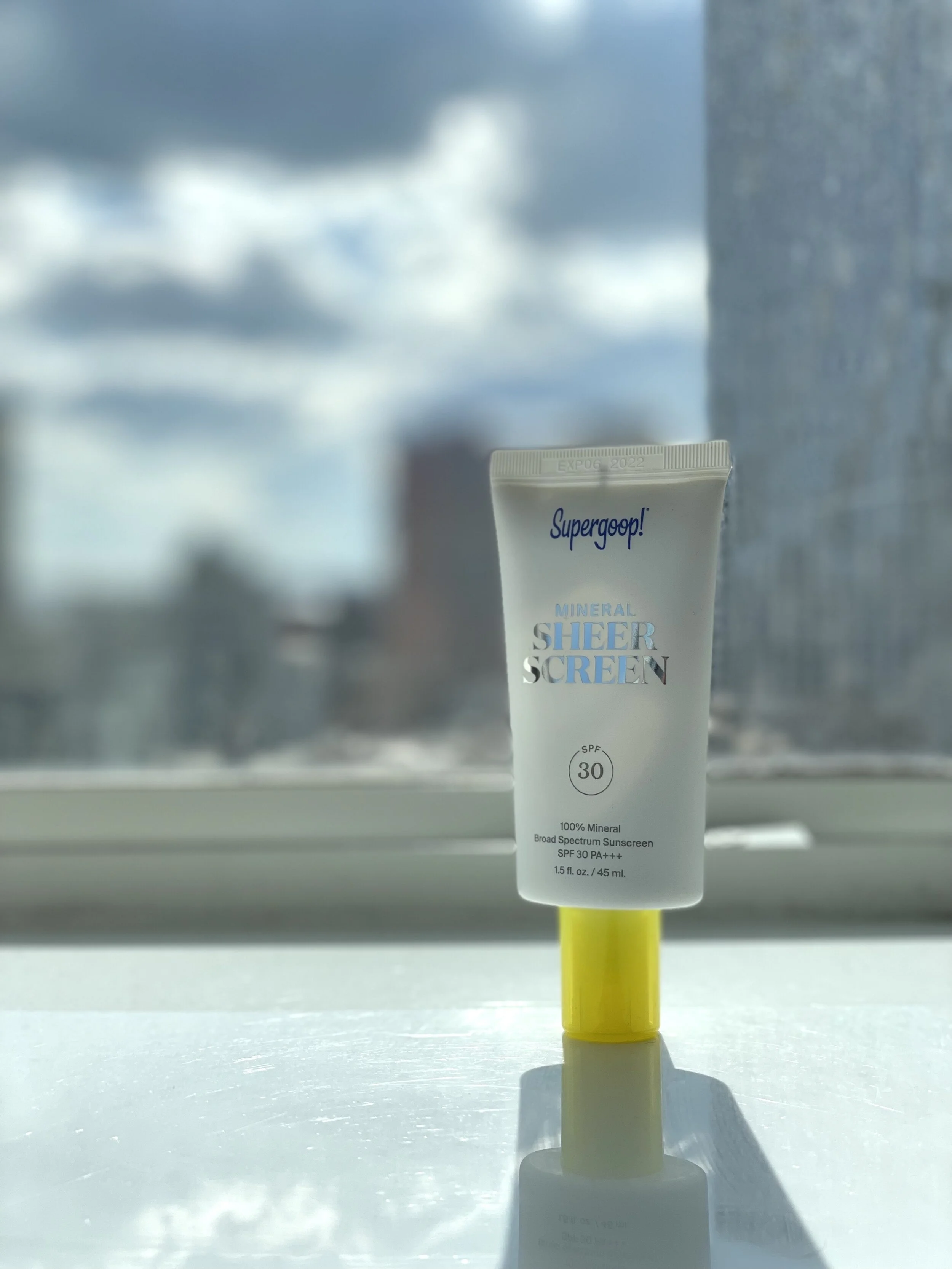 PRODUCT REVIEW: SUPERGOOP! MINERAL SHEERSCREEN SPF 30 PA+++ - BEST MINERAL SUNSCREEN FOR FACE, BEST SUNSCREEN FOR OILY SKIN