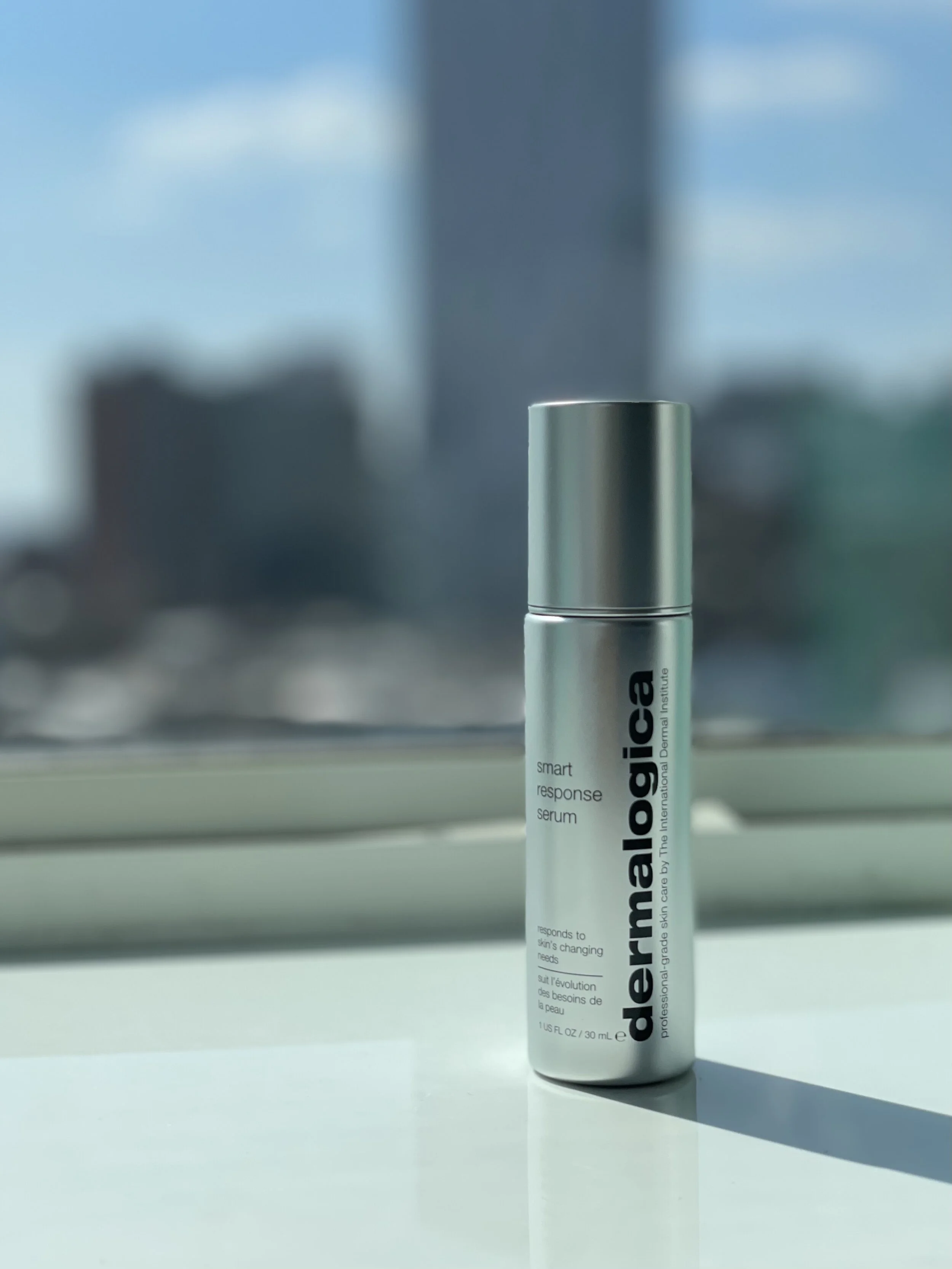 PRODUCT REVIEW: DERMALOGICA SMART RESPONSE SERUM - BEST BRIGHTENING SERUM WITH NIACINAMIDE, BEST ANTI-AGING SERUM, BEST HYDRATING SERUM