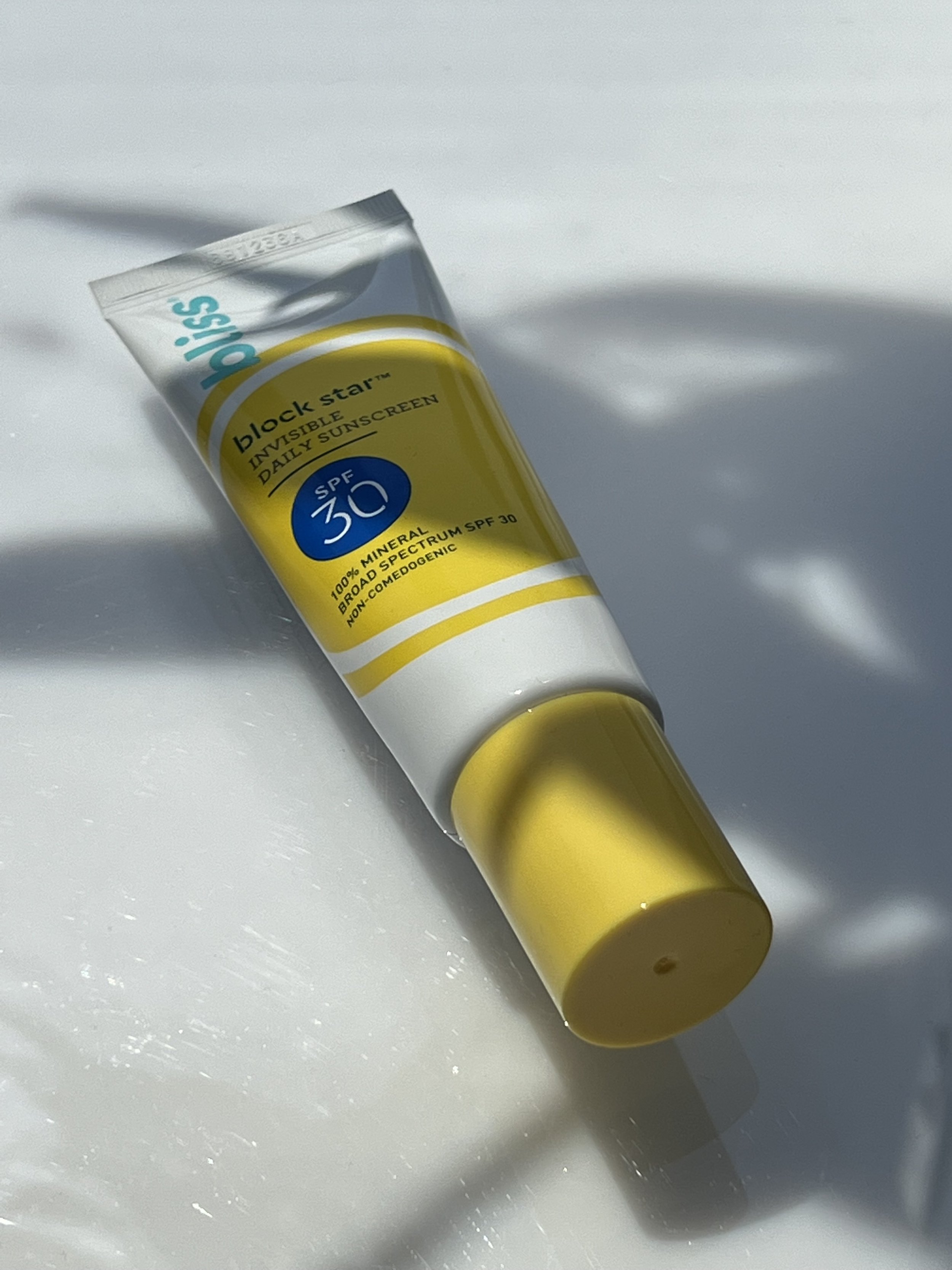 PRODUCT REVIEW: BLISS BLOCK STAR INVISIBLE DAILY SUNSCREEN - BEST TINTED SUNSCREEN, BEST SUNSCREEN FOR OILY SKIN