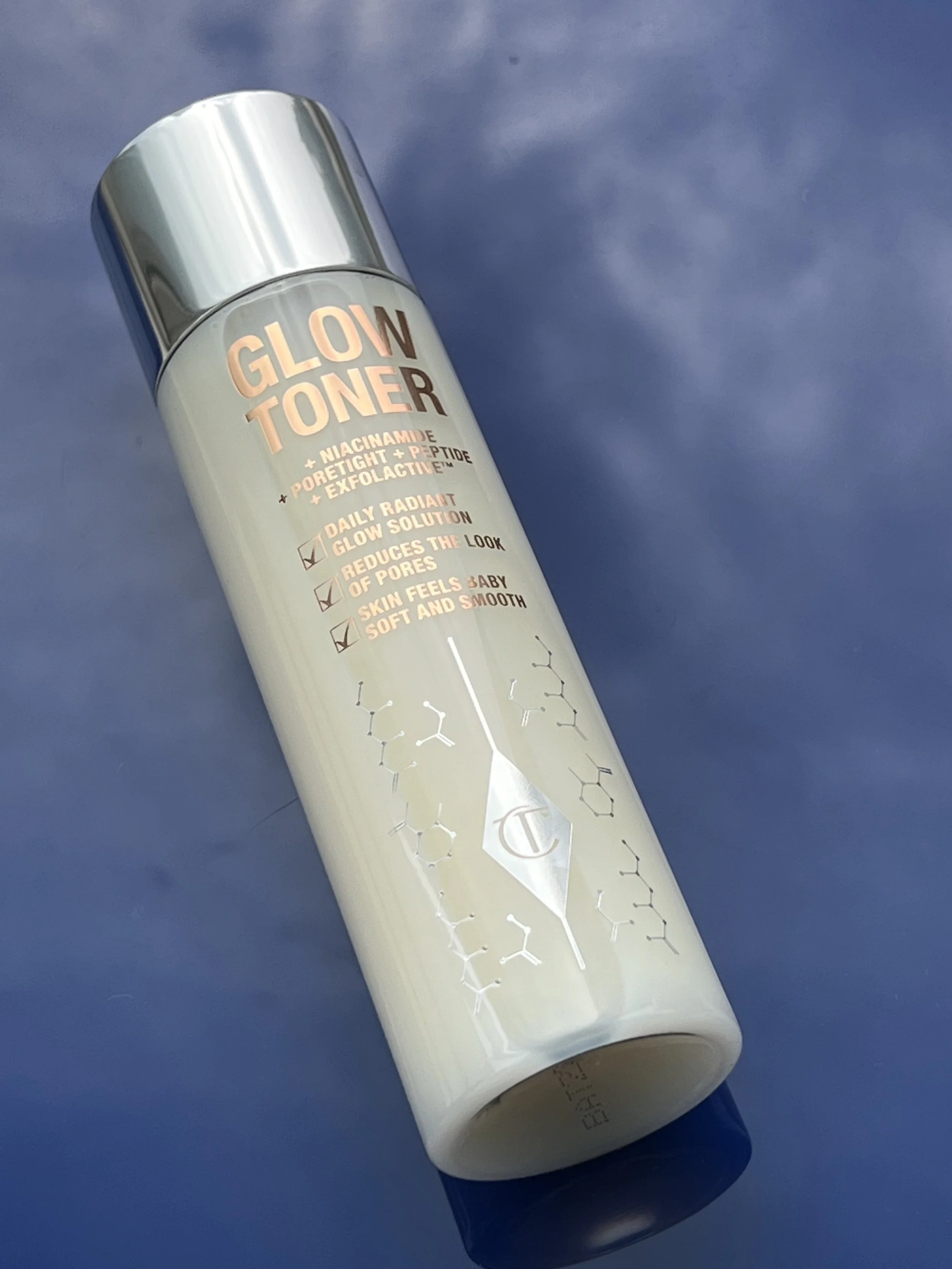 PRODUCT REVIEW: CHARLOTTE TILBURY GLOW TONER WITH NIACINAMIDE – WHAT IS NIACINAMIDE? WHAT DOES NIACINAMIDE DO TO THE SKIN?