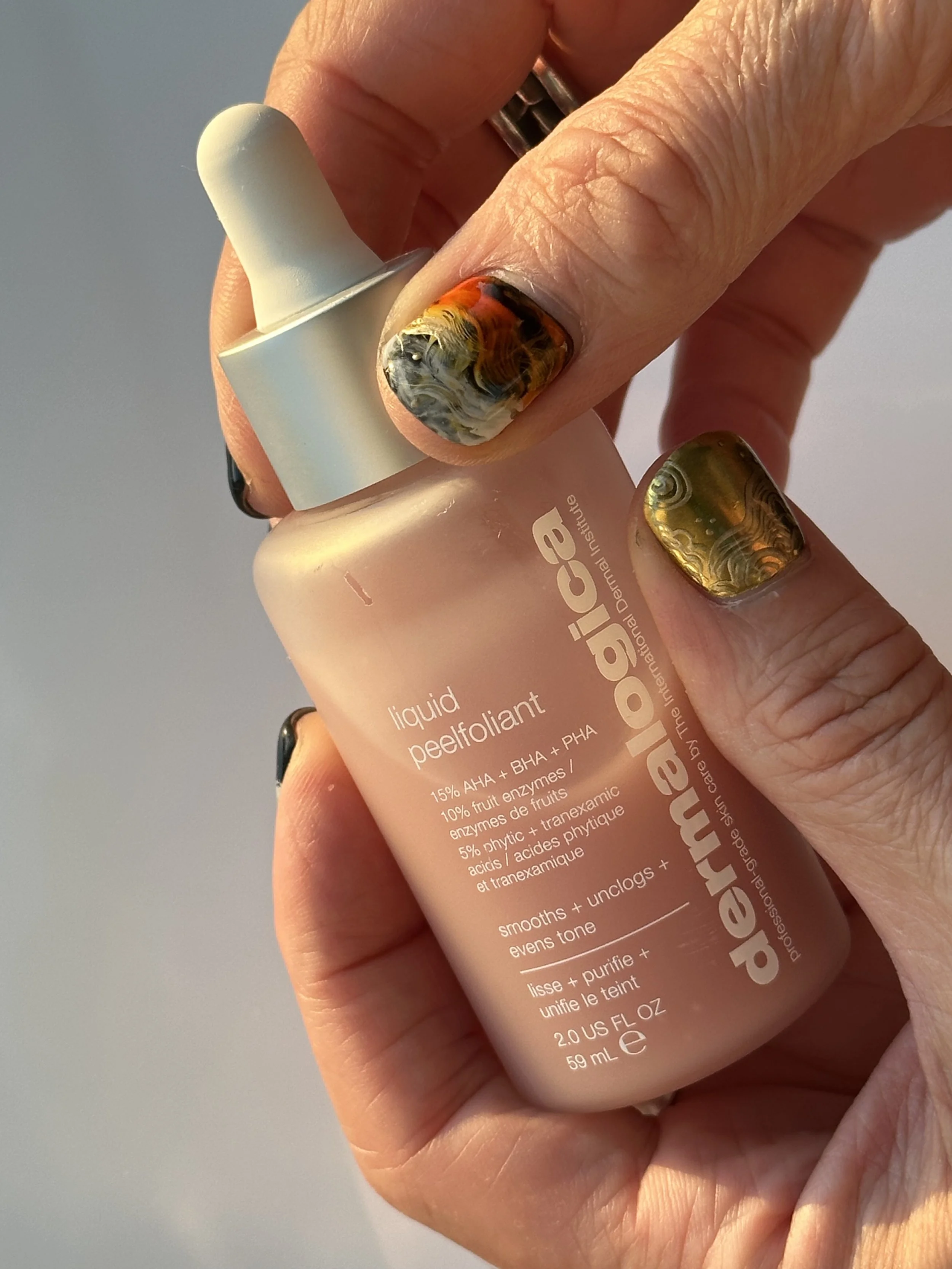 PRODUCT REVIEW: DERMALOGICA LIQUID PEELFOLIANT EXFOLIATOR WITH AHA, BHA AND PHA - What is the best percentage of glycolic acid? Is 10% glycolic acid too strong? What does PHA do for skin?