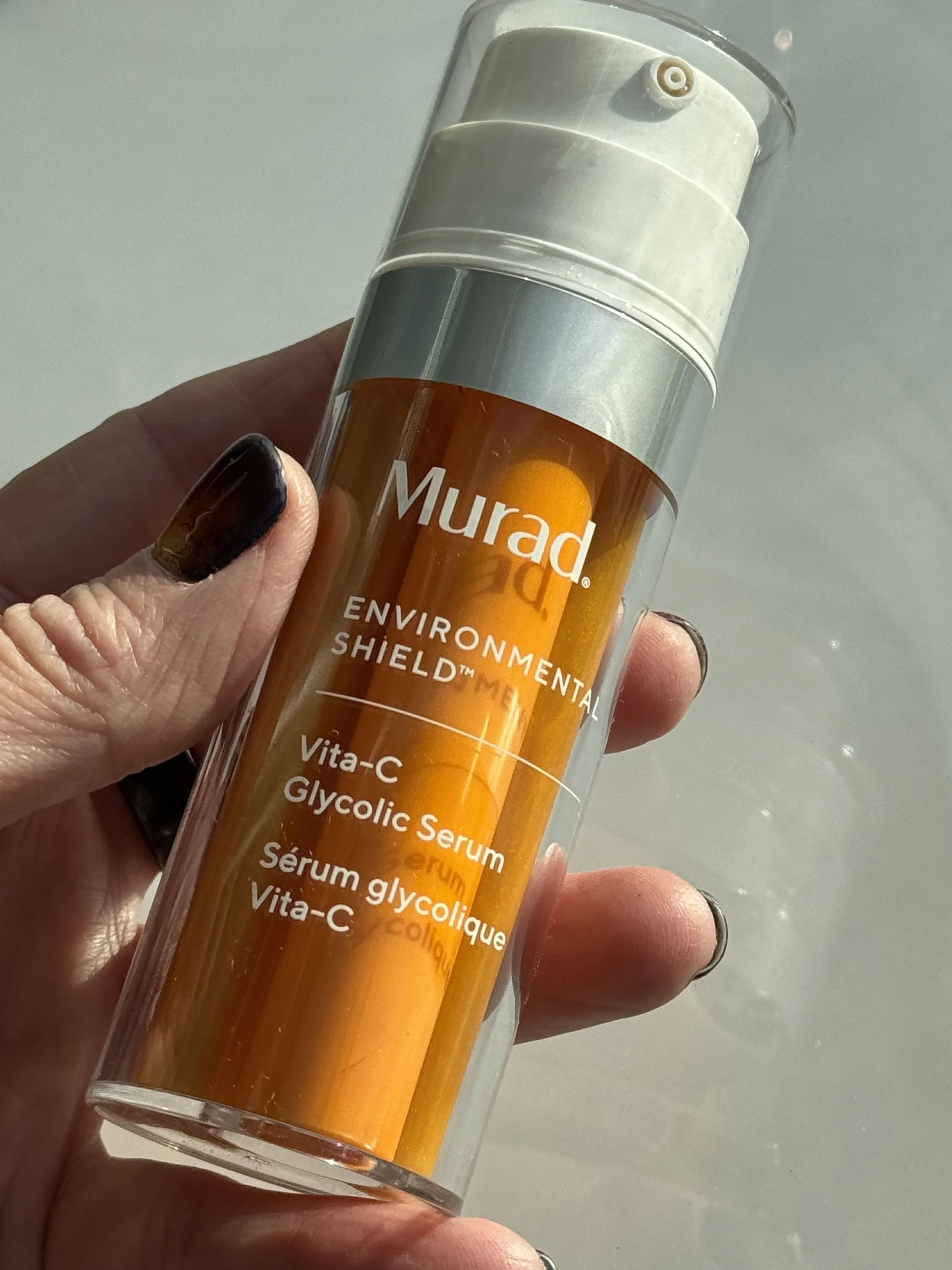 PRODUCT REVIEW: MURAD VITA-C GLYCOLIC BRIGHTENING SERUM - Can you use vitamin c and glycolic acid together? Is glycolic acid too strong for sensitive skin?