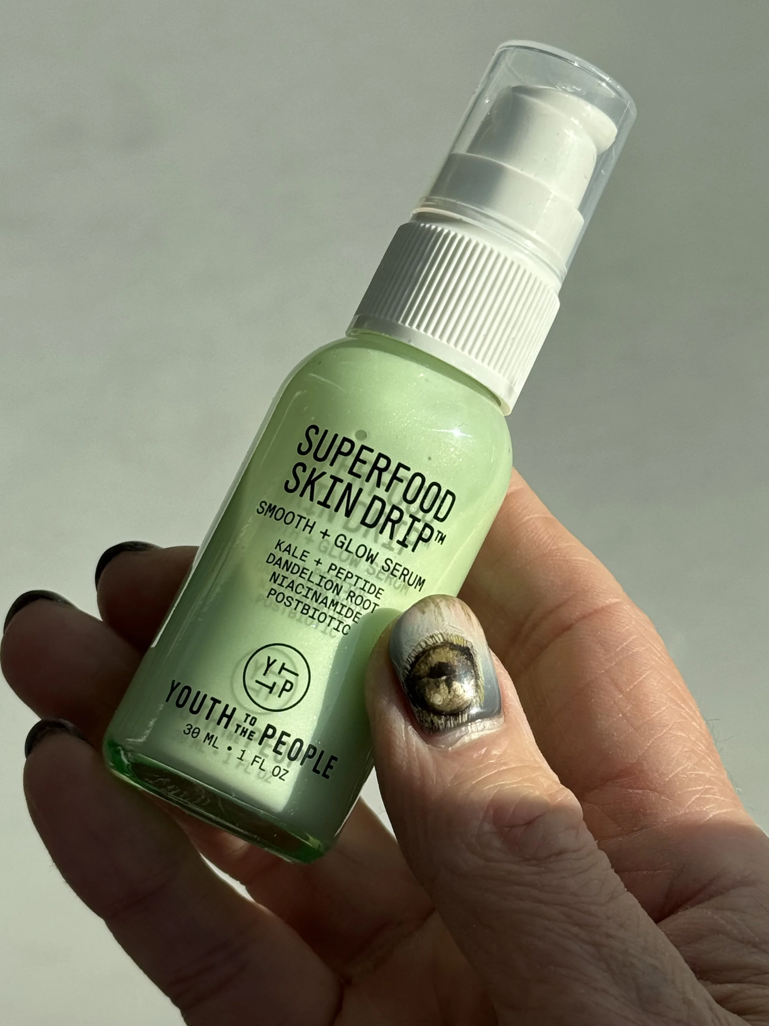 PRODUCT REVIEW: YOUTH TO THE PEOPLE SUPERFOOD SKIN DRIP SMOOTH + GLOW SERUM - What are superfoods? What are the benefits of superfoods in skincare?