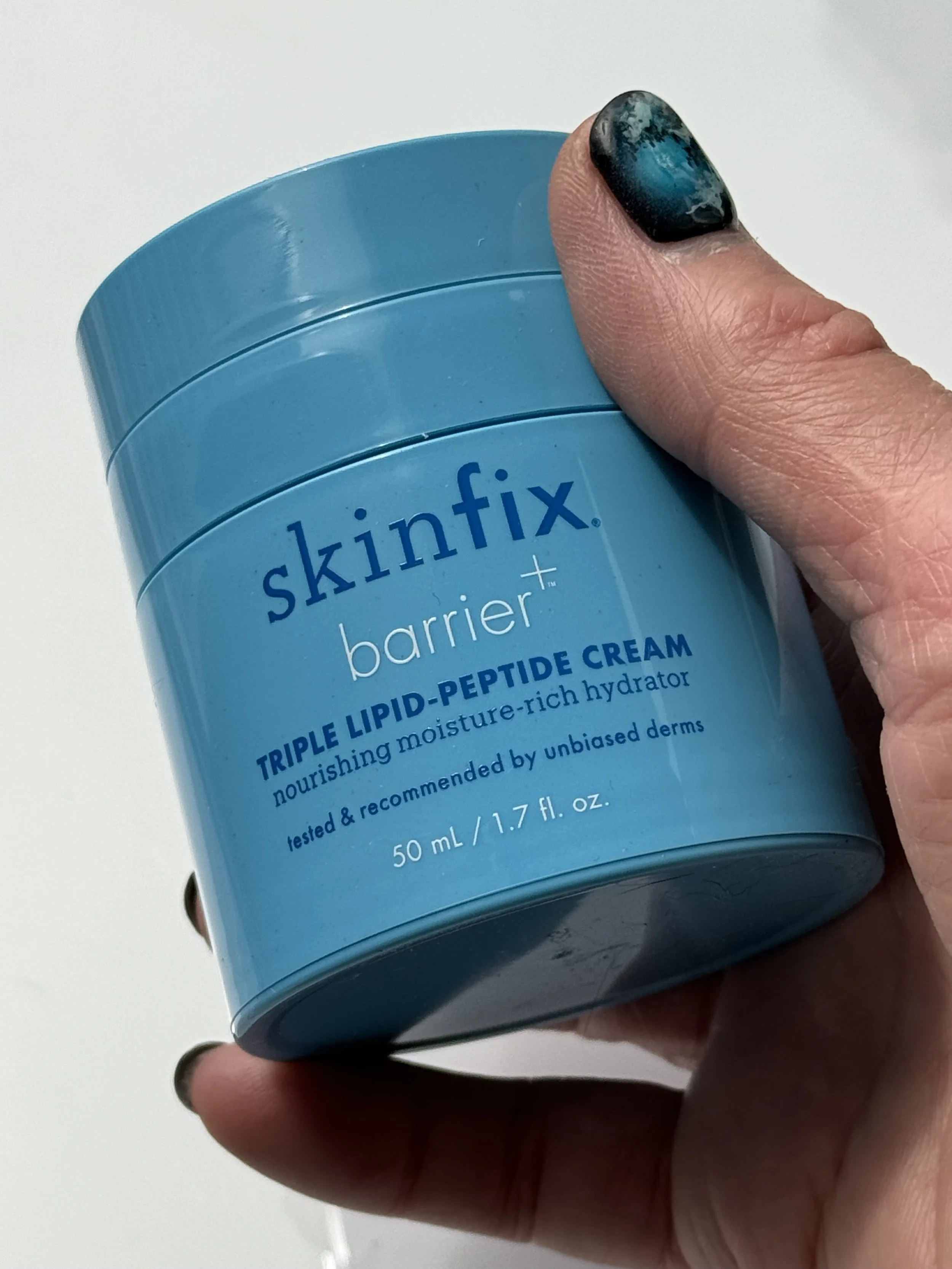 PRODUCT REVIEW: SKINFIX BARRIER+ TRIPLE LIPID-PEPTIDE CREAM WITH B-L3 COMPLEX - How can you tell your skin barrier is damaged? How do you fix a damaged skin barrier? What are oligopeptides?