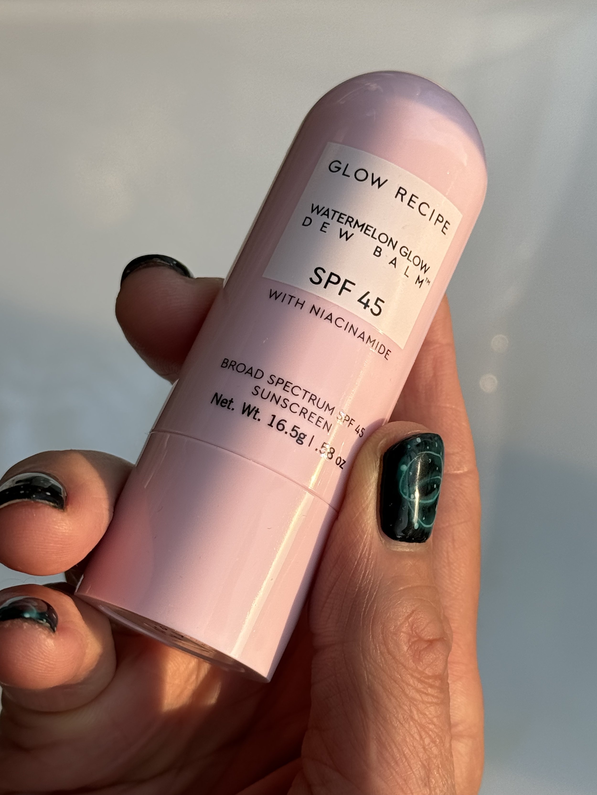 PRODUCT REVIEW: GLOW RECIPE WATERMELON GLOW DEW BALM SUNSCREEN STICK SPF 45 - Can I use sunscreen on my eye area? What is the best sunscreen for the eye area? How to avoid getting SPF in your eyes? 