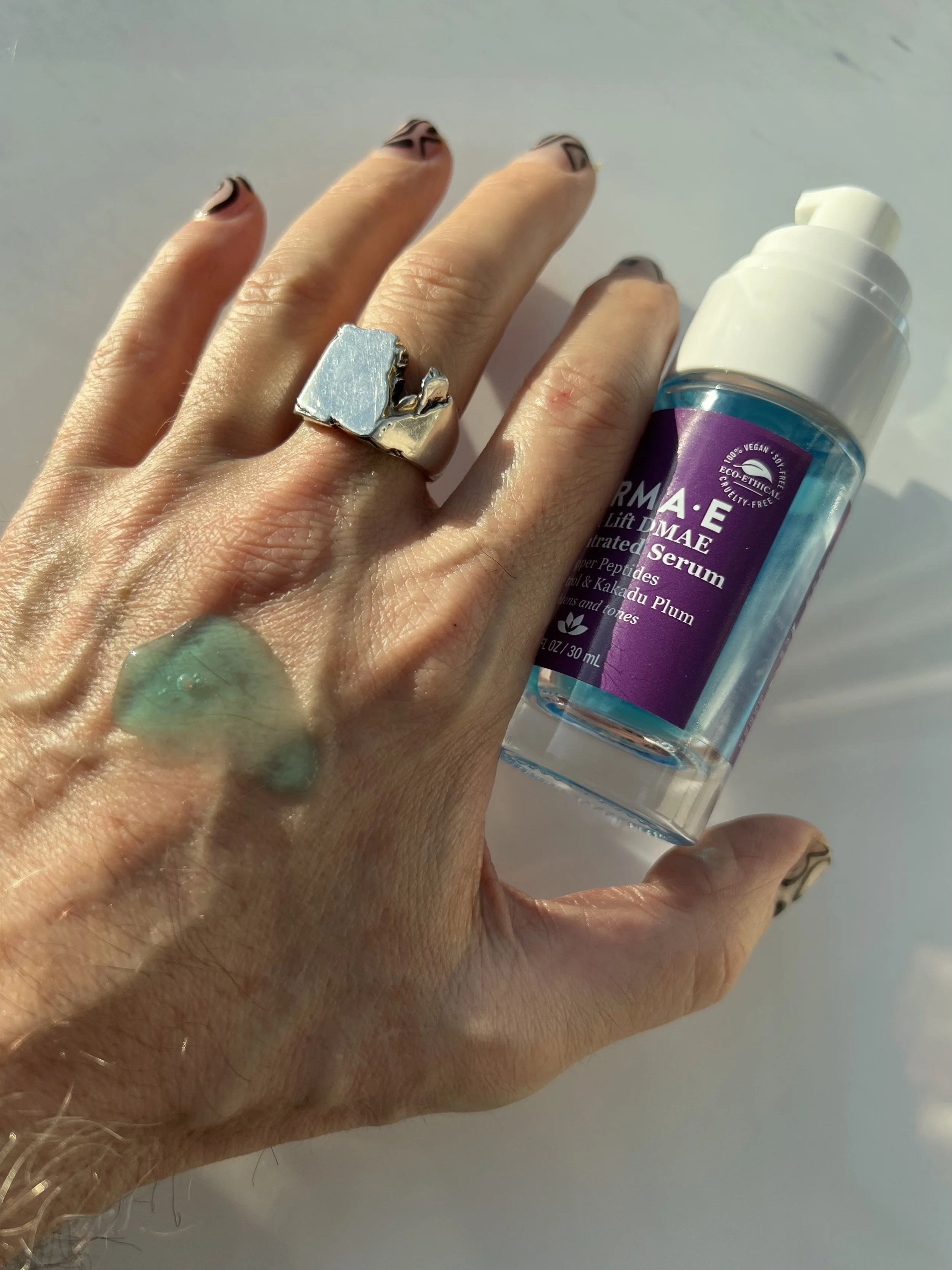 早い物勝ち！DERMA E Ultra Lift DMAE セラム 5本セット Amazon.com: DERMA E Ultra Lift DMAE Concentrated Serum – All