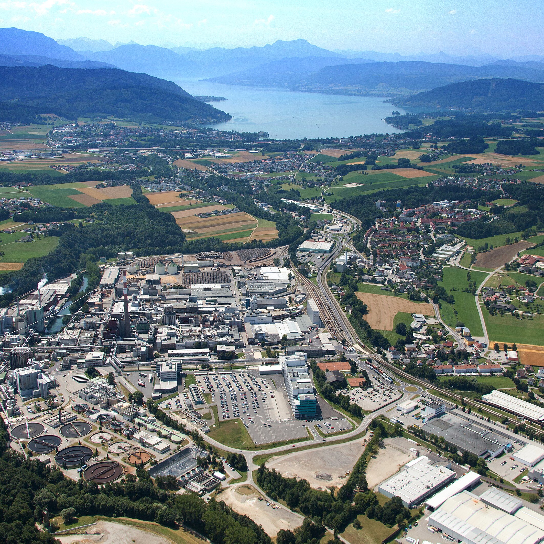 Lenzing Plans Upper Austria's Largest Ground-Mounted Photovoltaic Solar Power Plant 