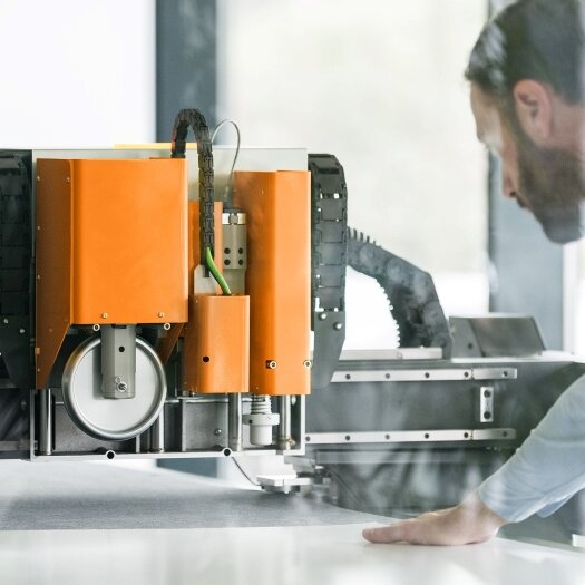 Leading Spanish Manufacturer Embamat Is First To Install Kongsberg C66 With Feeder And Stacker