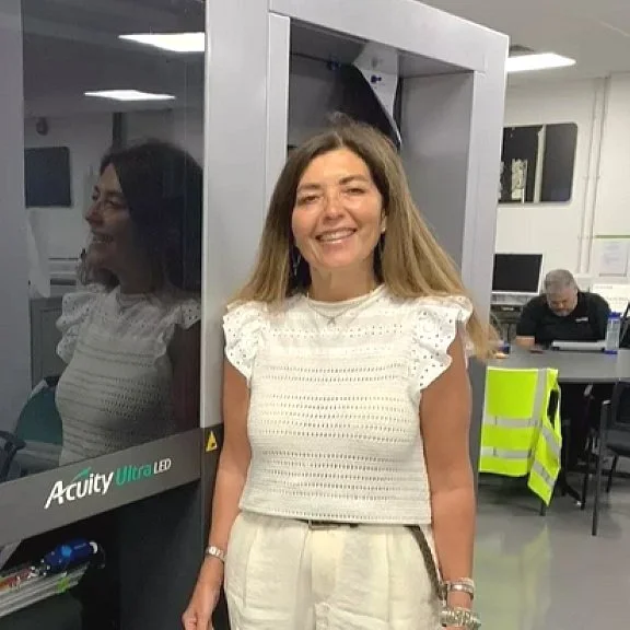 Soyang Europe Welcomes Tracy Dineen As Fujifilm Product Manager