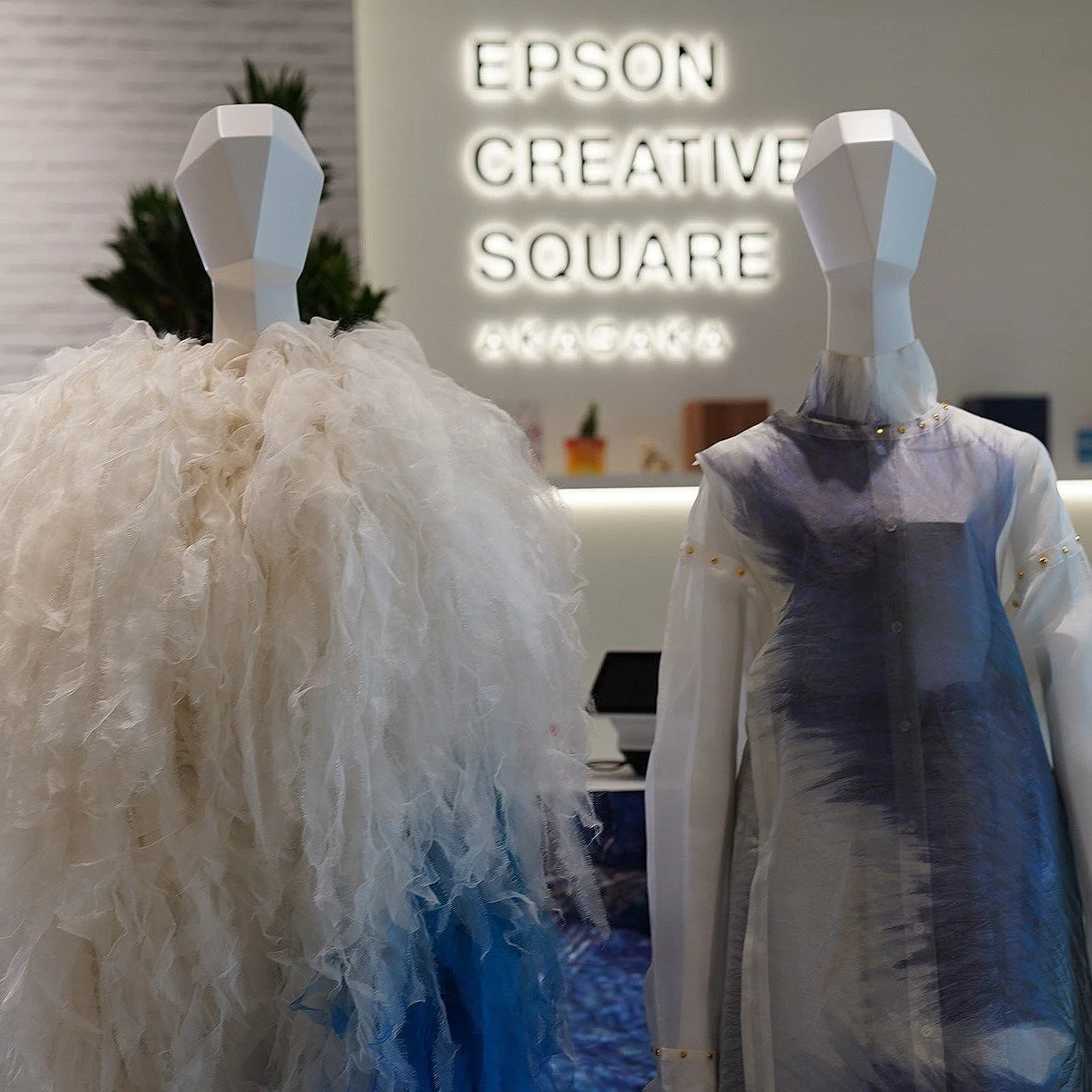 Epson and Fashion Designer Yuima Nakazato Conclude Partnership Agreement