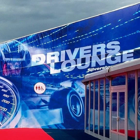 Rocket Graphics Installs An EFI Vutek 5r+ UV LED 5m Roll-To-Roll Printer From CMYUK