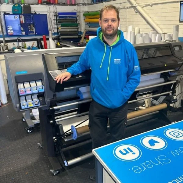Seymour Sign &amp; Print Cuts Turnaround Times With New HP Latex 335