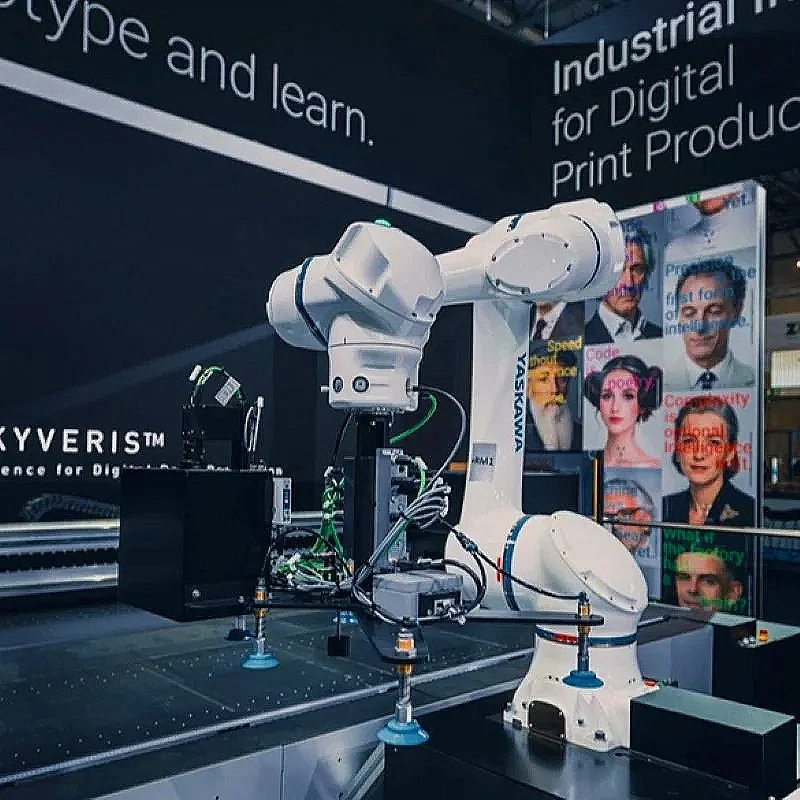 From Mechanical Engineering to a Learning Production System ─ Durst and TUM Venture Labs Cooperate on Robotics, AI and Automation
