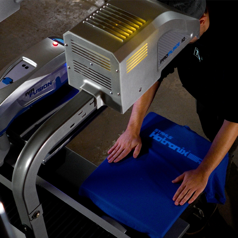 STAHLS' Releases Free 2026 Print on Demand Industry Report to Help Businesses Scale Smarter