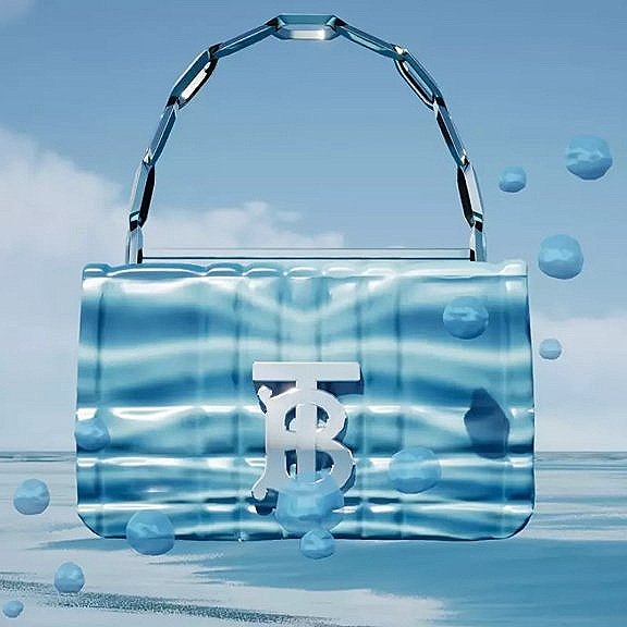 Gucci Bag on Roblox Sells for More Money Than the Real Thing - PAPER  Magazine