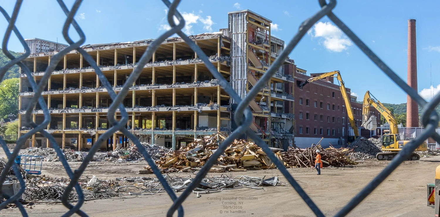 10/5/2016 View from Pearl Street