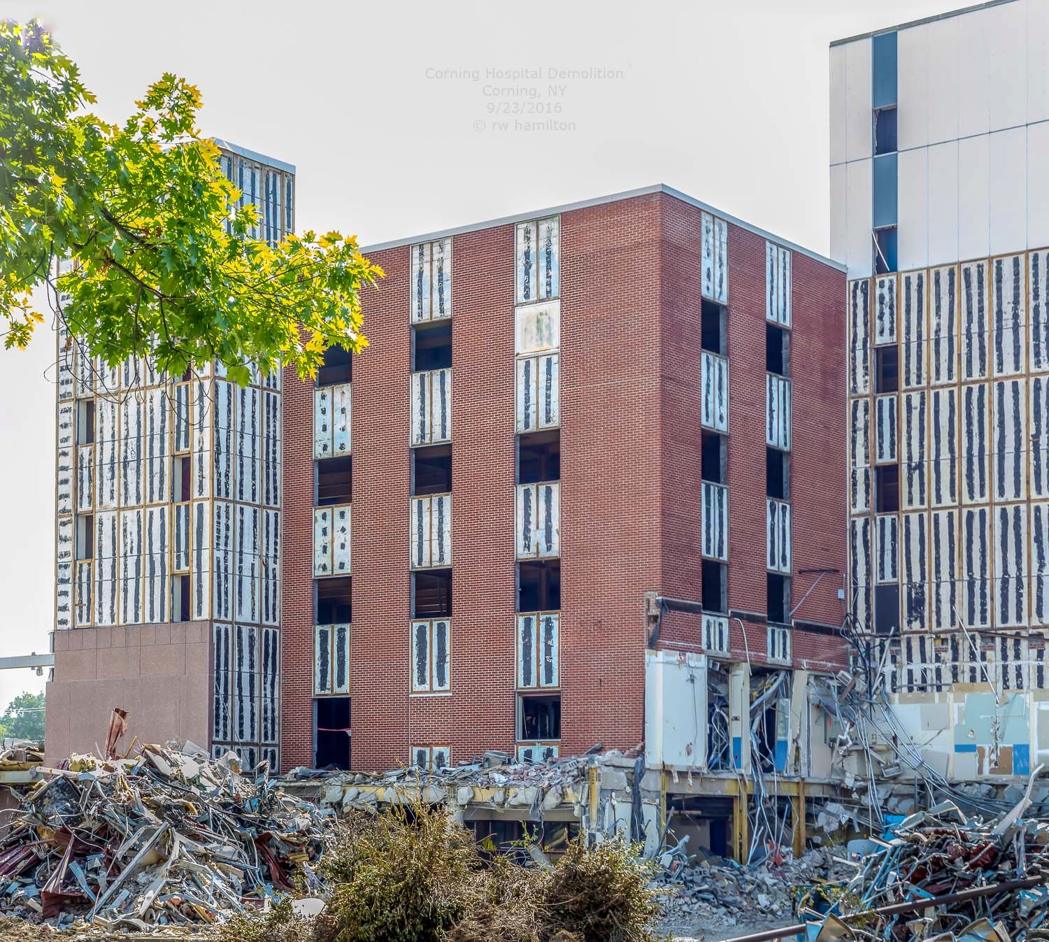 9/23/2016 Main Entrance viewed from Denison Parkway