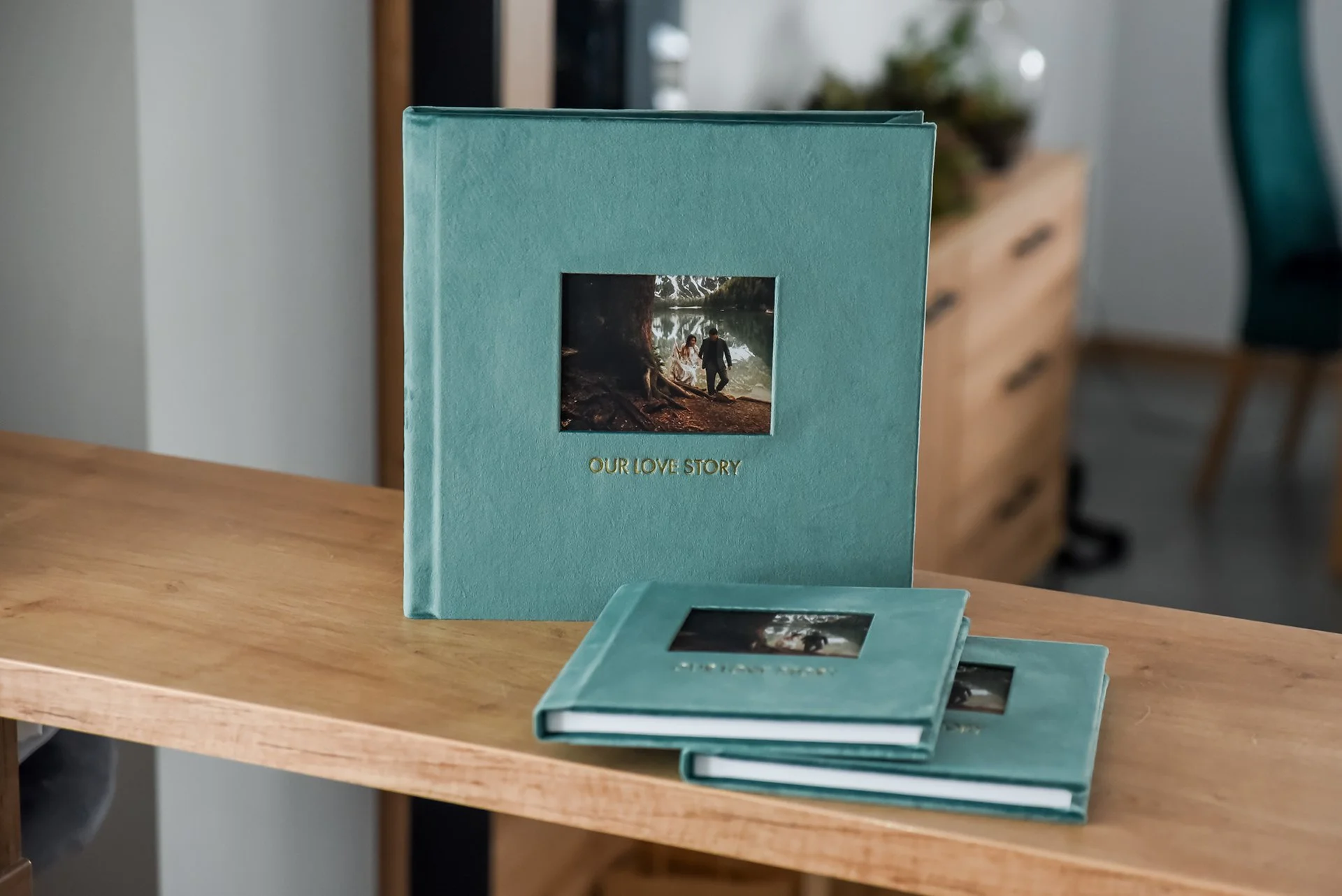 50% OFF SAMPLE ALBUM + FREE FLAT RATE COPY!