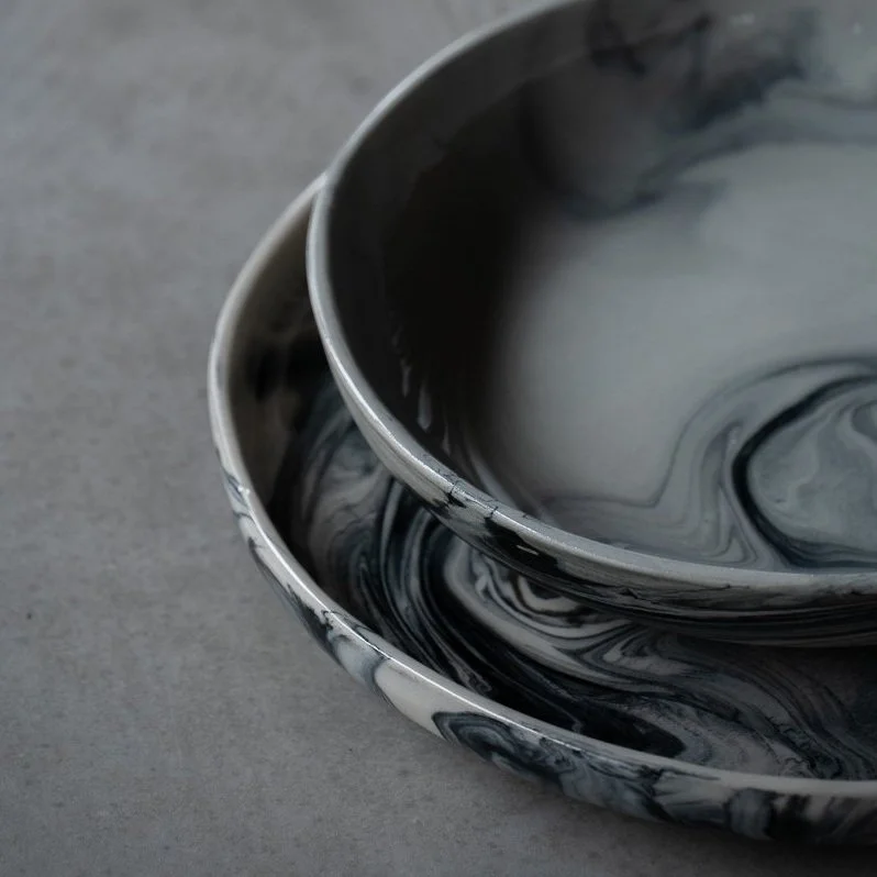 Deep Plate in Marble Look