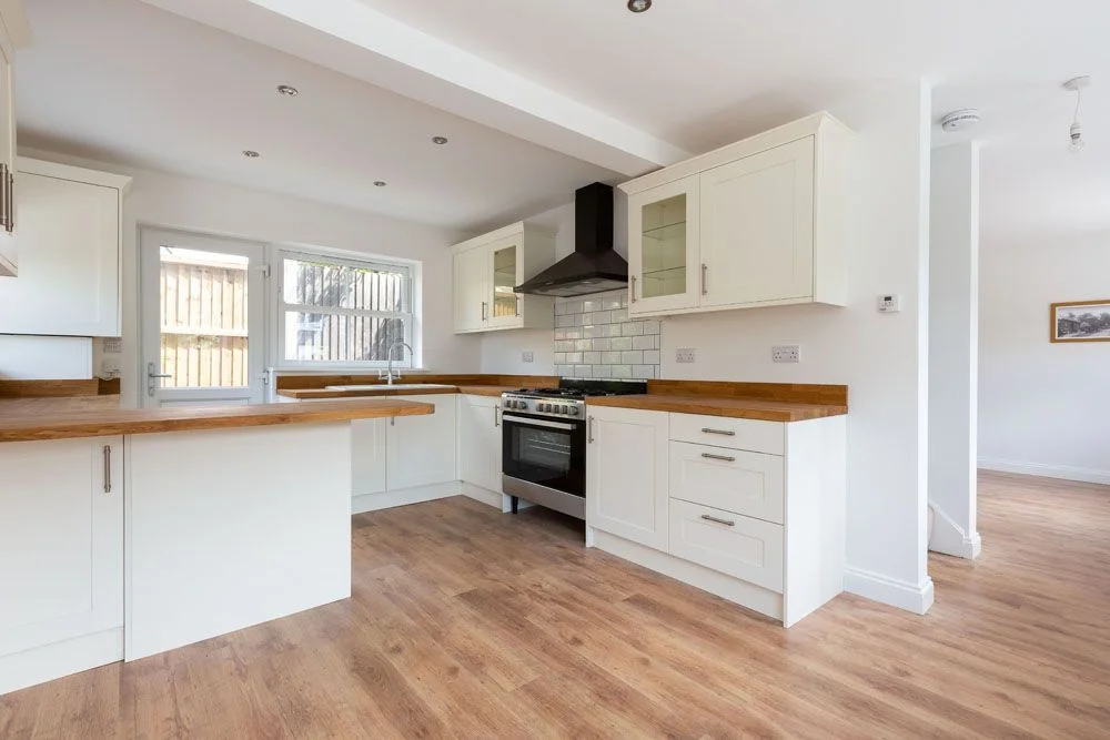 London Hill Before Kitchen.jpg