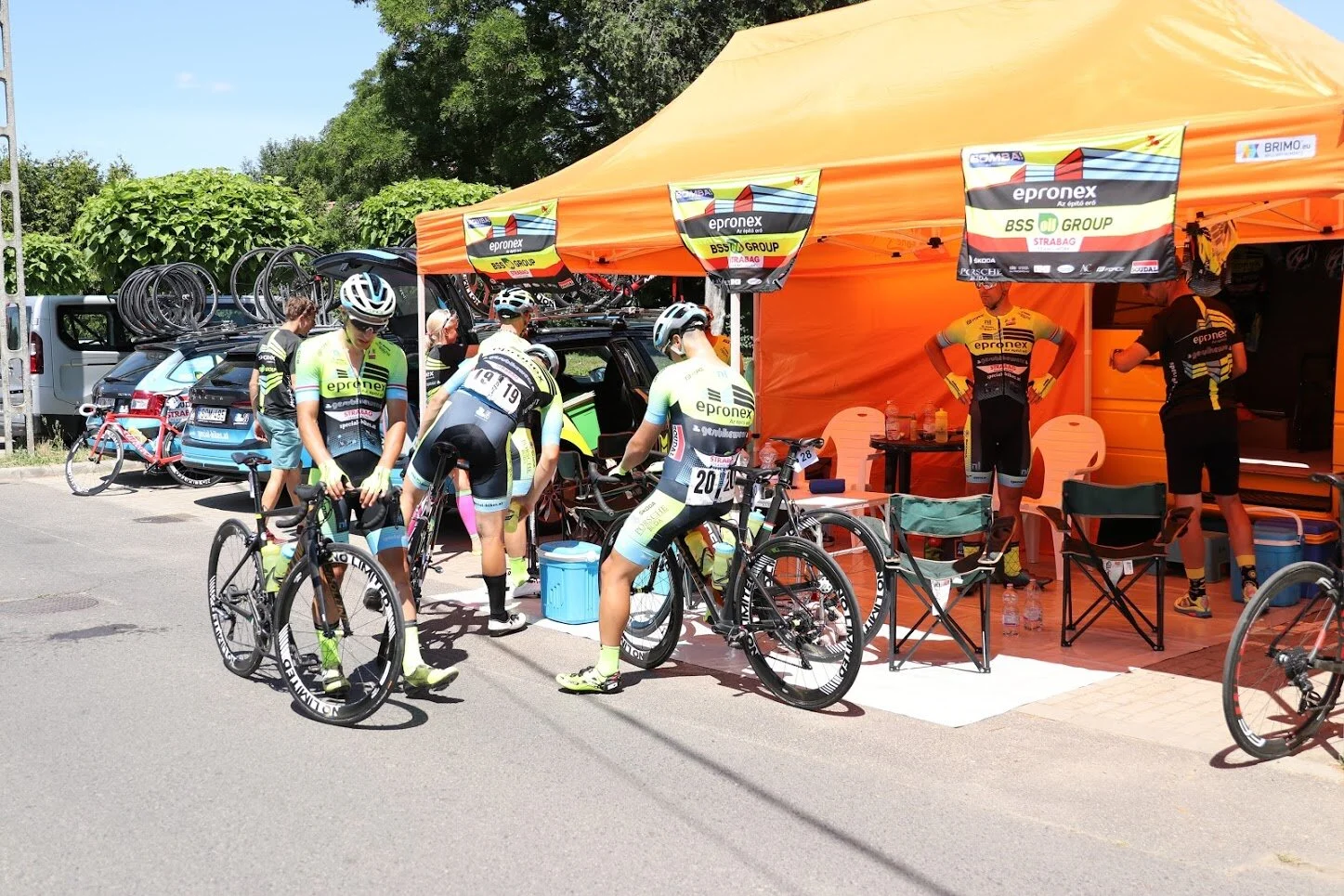  Epronex-GESU bikewear Team csapatsátor - Magyar OB, Ibrány (Köszönet Skoff Gábornak) 