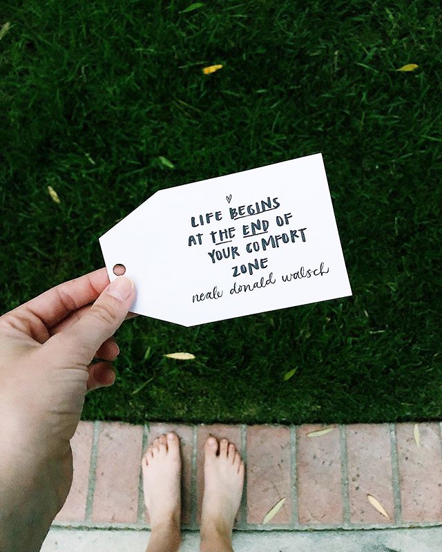 I am waking up in the very early hours of the morning tomorrow to fly to Cincinnati for a pre-college program, so I thought posting this travel tag tonight would be fitting. 😋 Happy Saturday, loves! 💛🤩☀️
.
.
.
.
.
.
.
#calligraphy #calligrapher #b