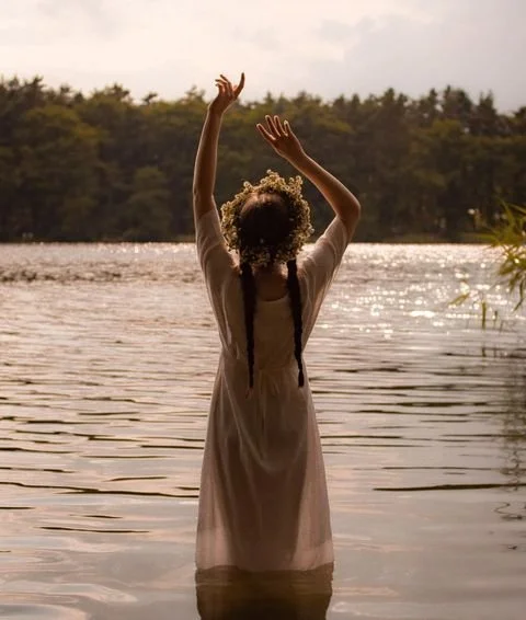 NEW MOON IN ARIES 01.04.2022