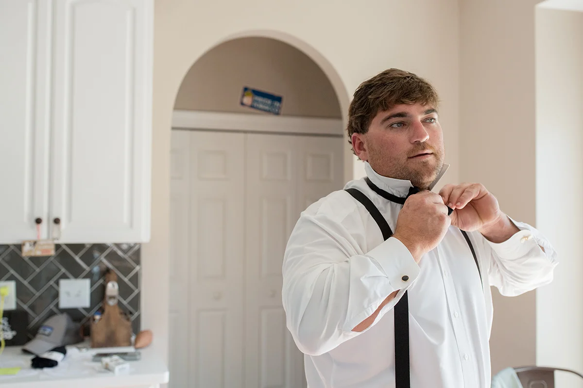 53824-northcarolinatentedfarmfallweddinggroomnorthcarolinatentedfarmfallweddinggroom.jpg