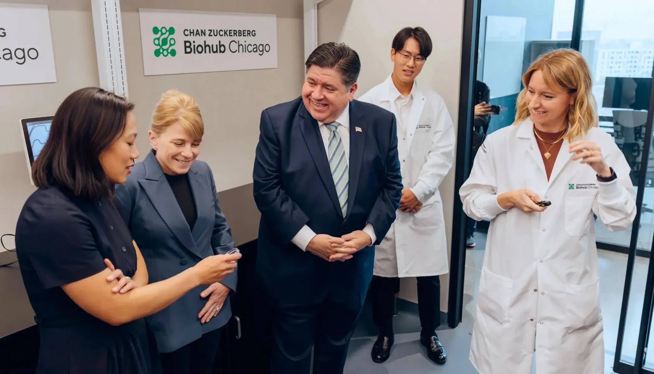Launch event featuring CZI leadership, Illinois Governor JB Pritzker, and Biohub Chicago partners.