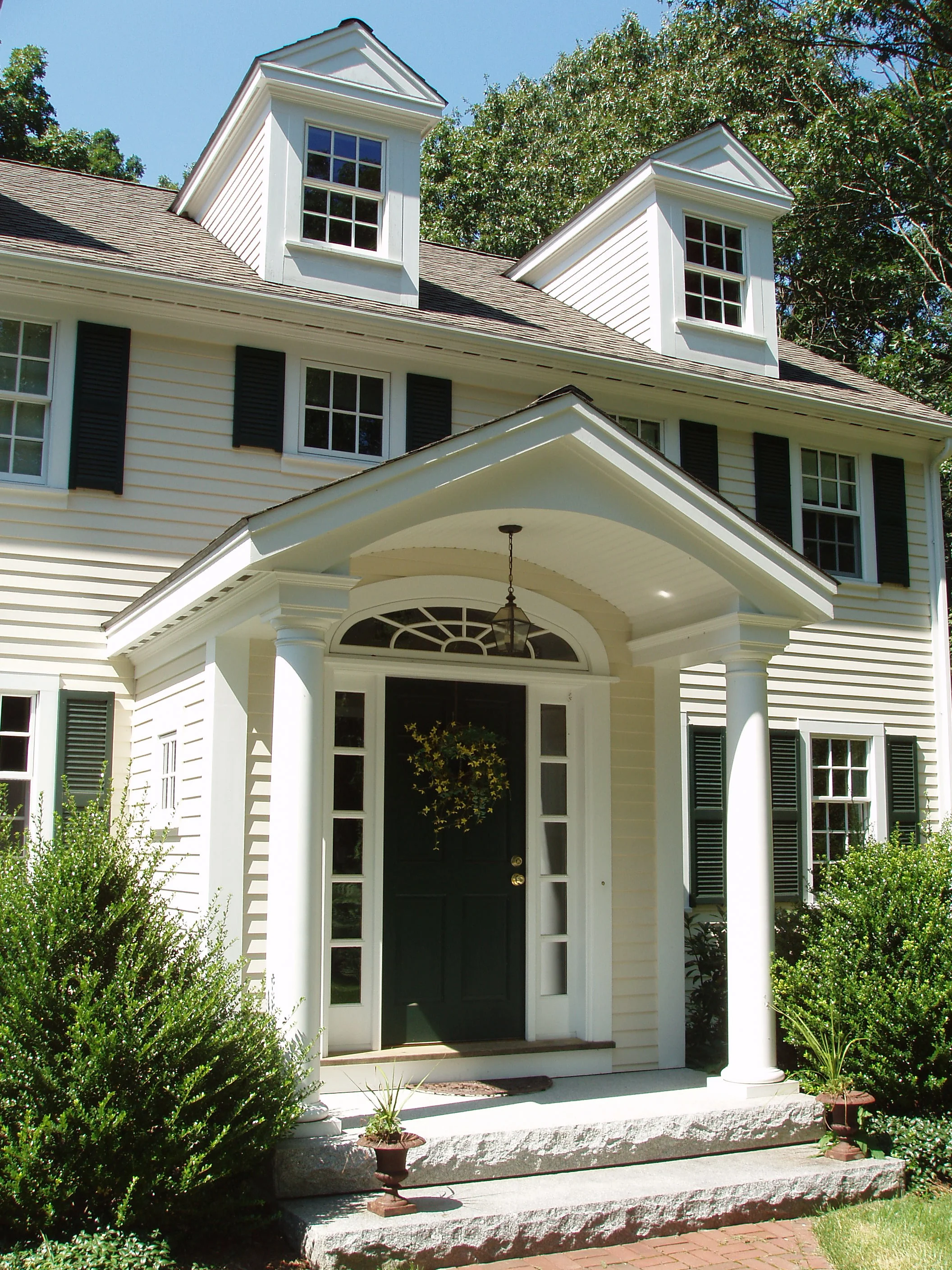 Traditional Colonial