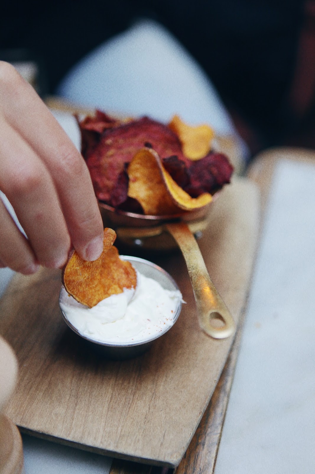 Beet Chips & Coconut Yoghurt Dip