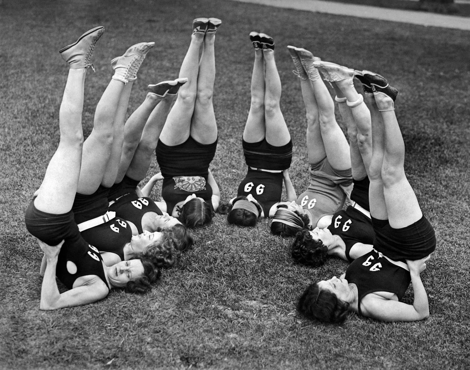 Ladies Doing Exercise in the 1920s (10).jpg
