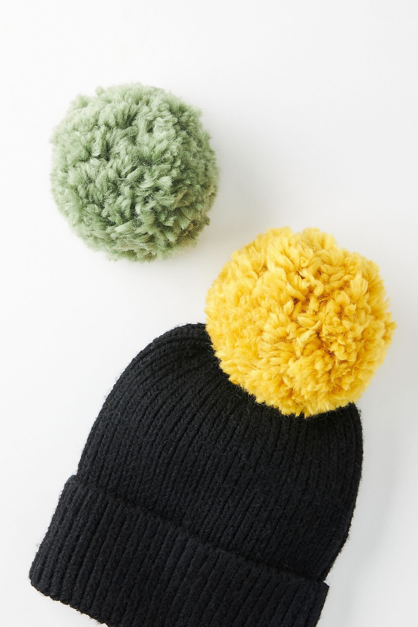 Pom Pom Hat