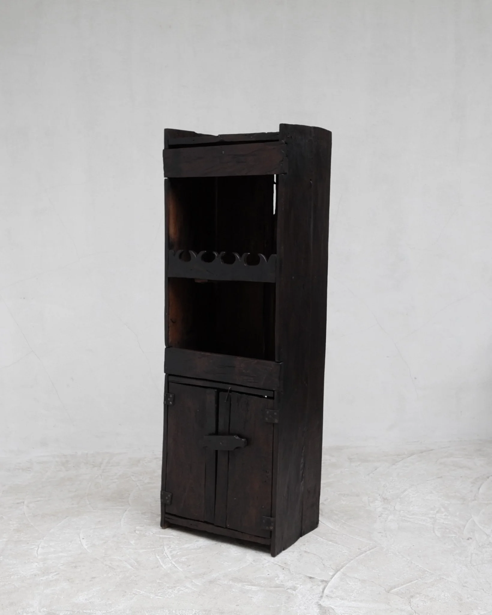 Studio 125 Primitive 19th C. “hewn” oak shelving unit — Studio 125