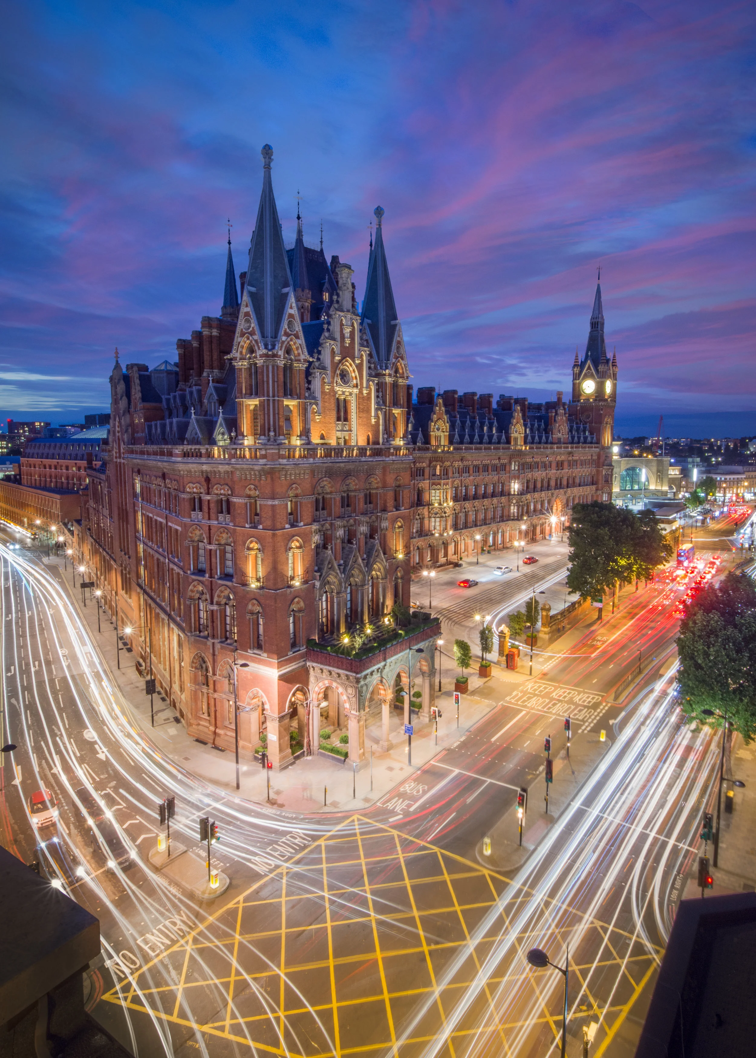 St Pancras Long Expo 2-2.jpg